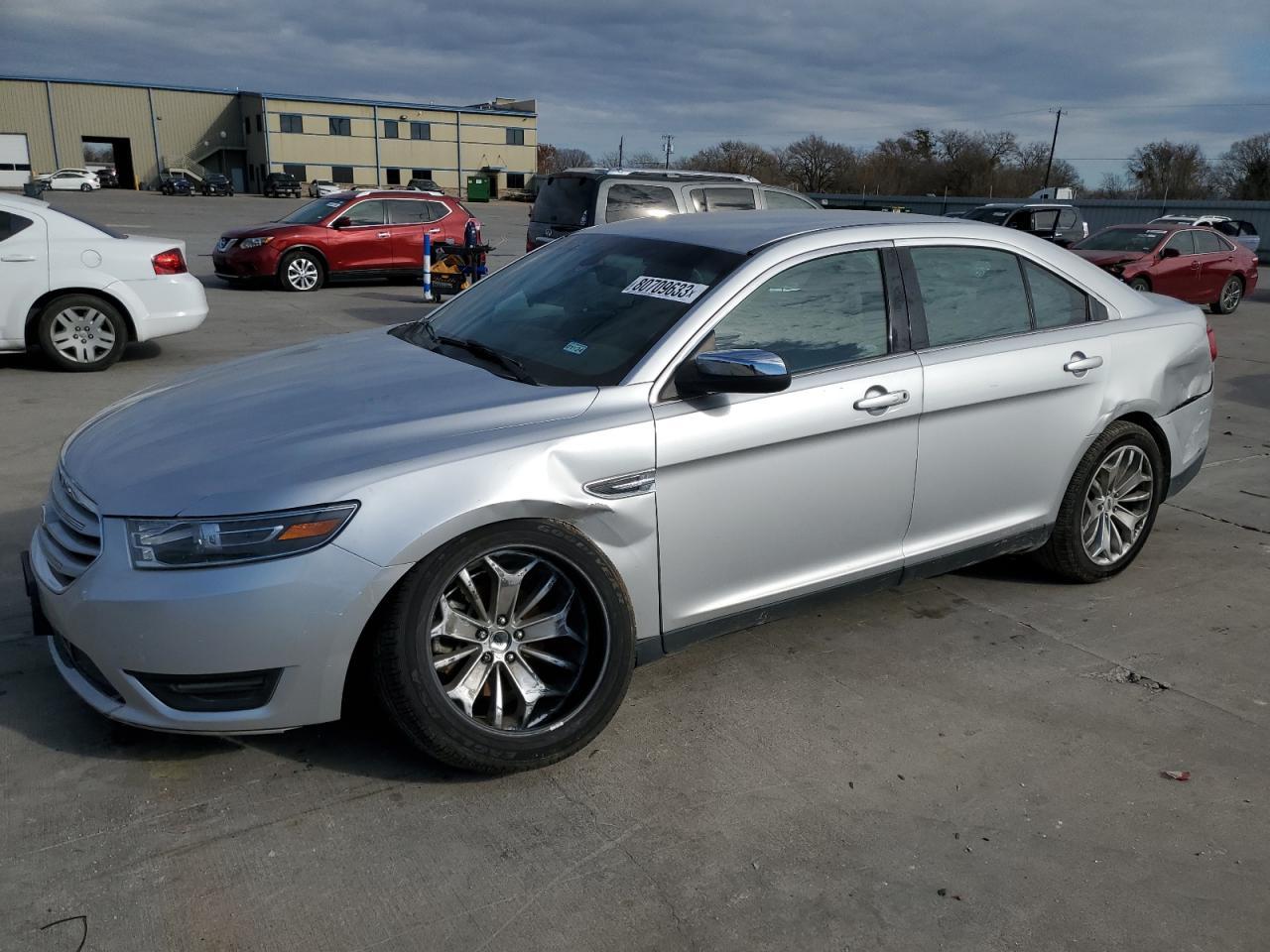 2015 FORD TAURUS LIM car image