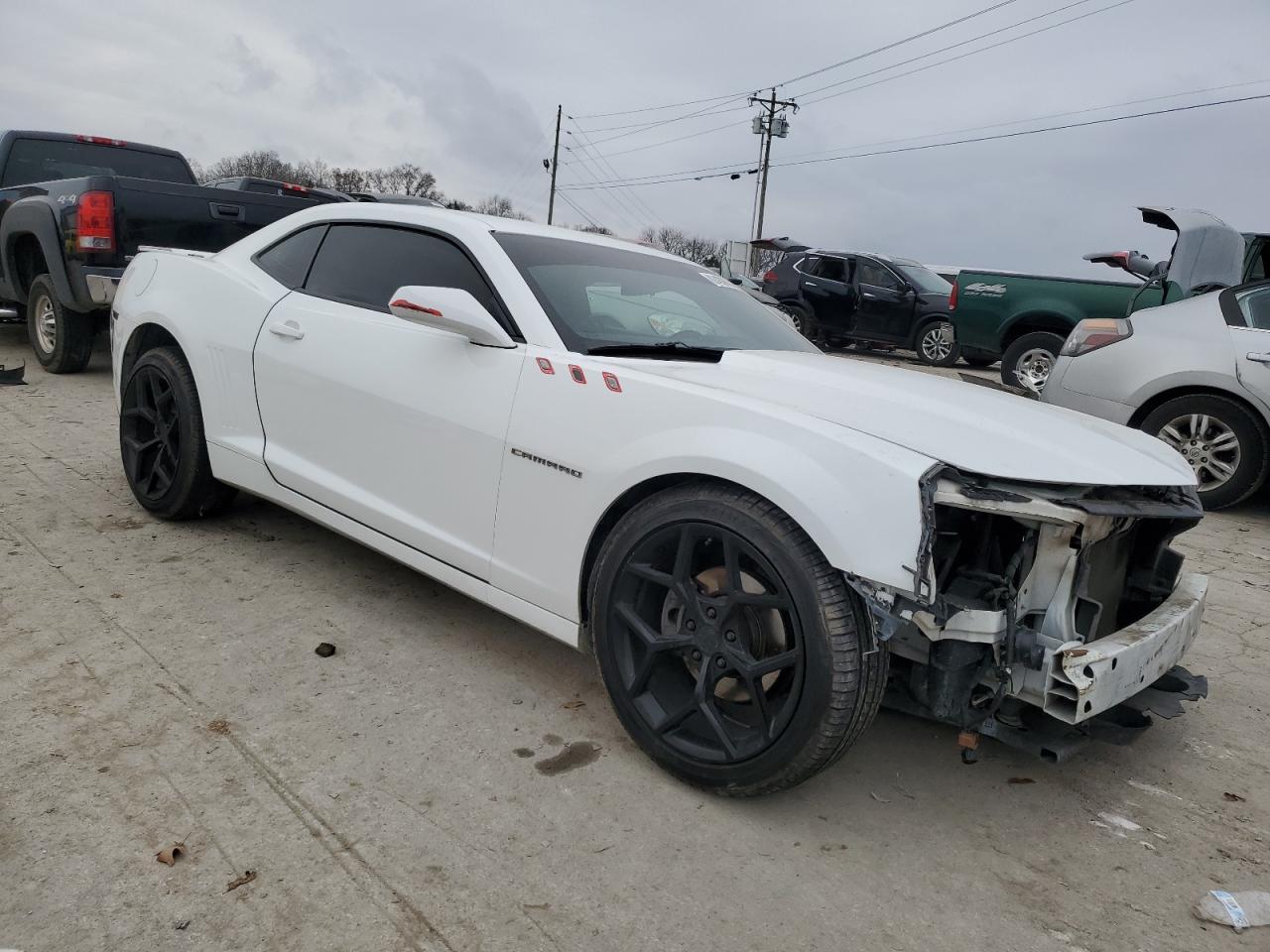 2015 CHEVROLET CAMARO LT - Image 4