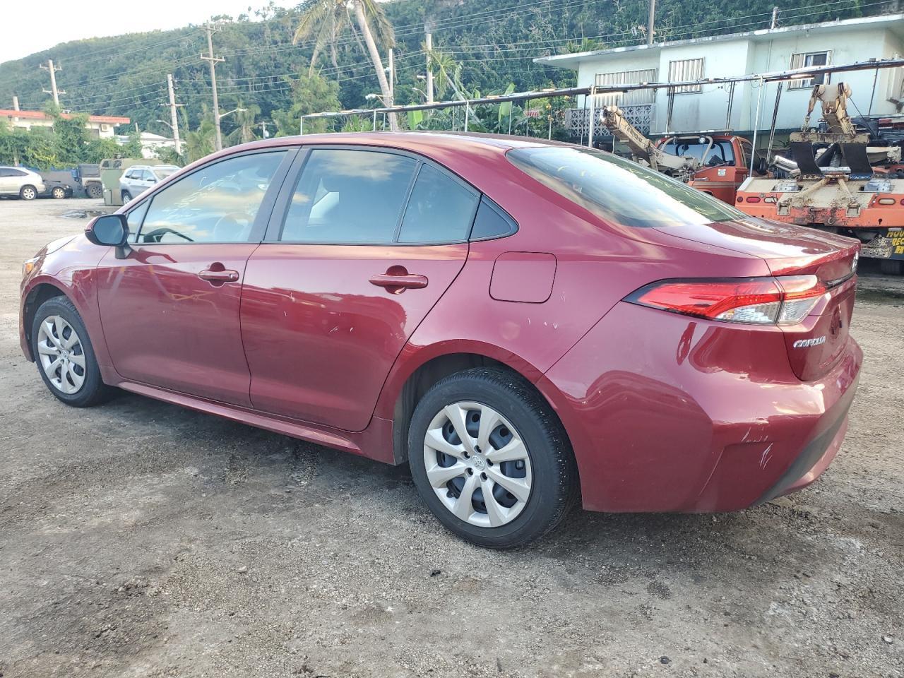 2022 TOYOTA COROLLA LE - Image 2