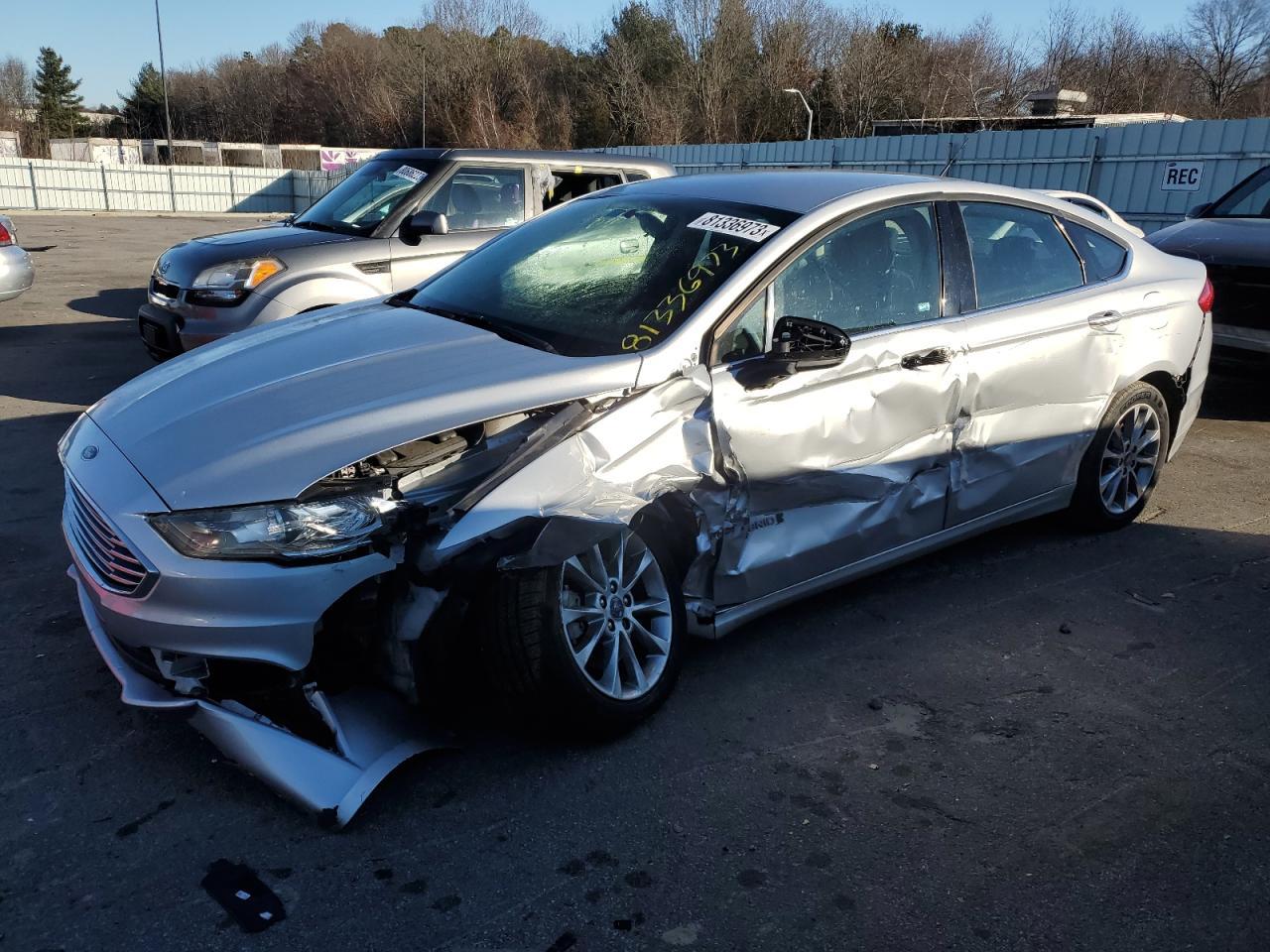 2017 FORD FUSION SE car image