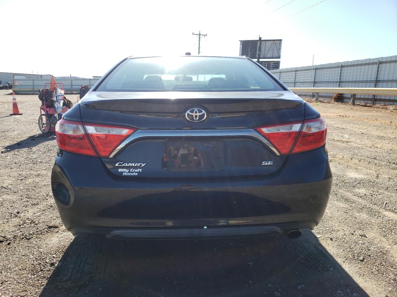 2015 TOYOTA CAMRY LE - Фото 6