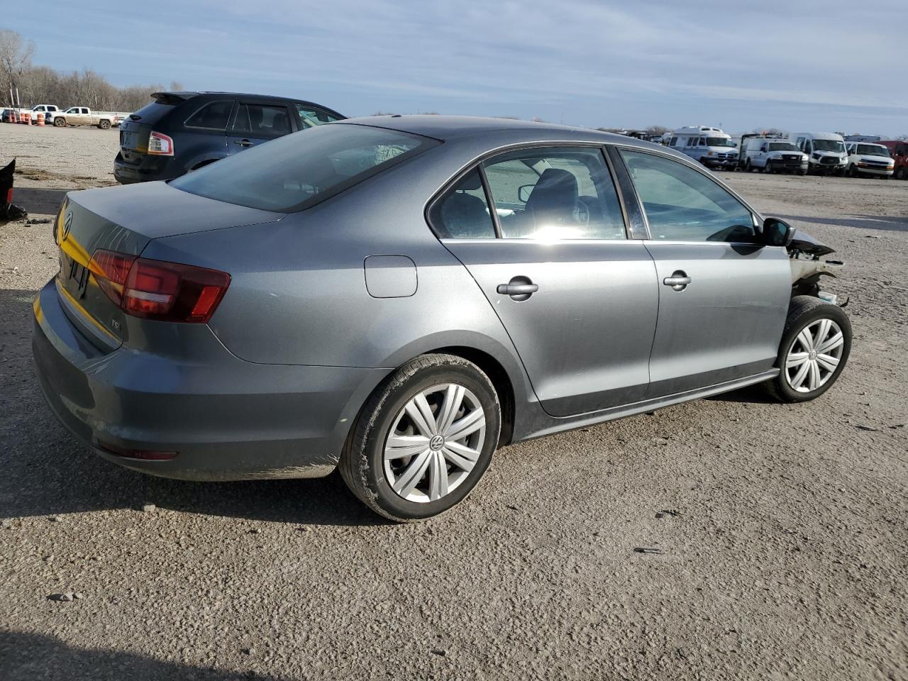 2017 VOLKSWAGEN JETTA S - Фото 3