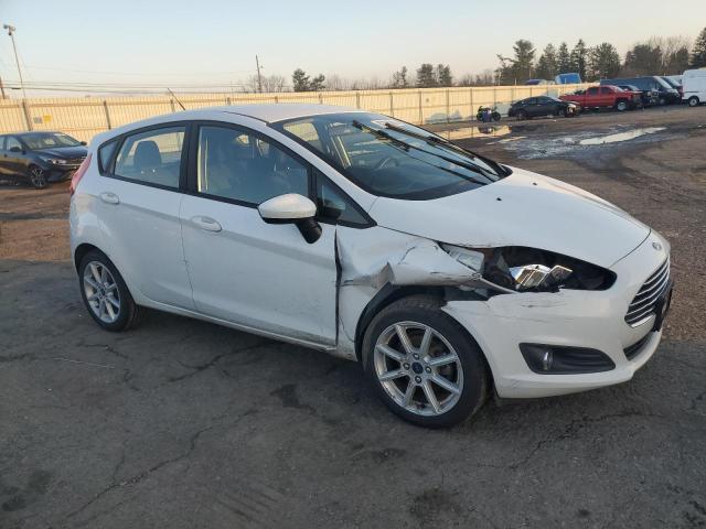 2019 Ford Fiesta Se - Image 4