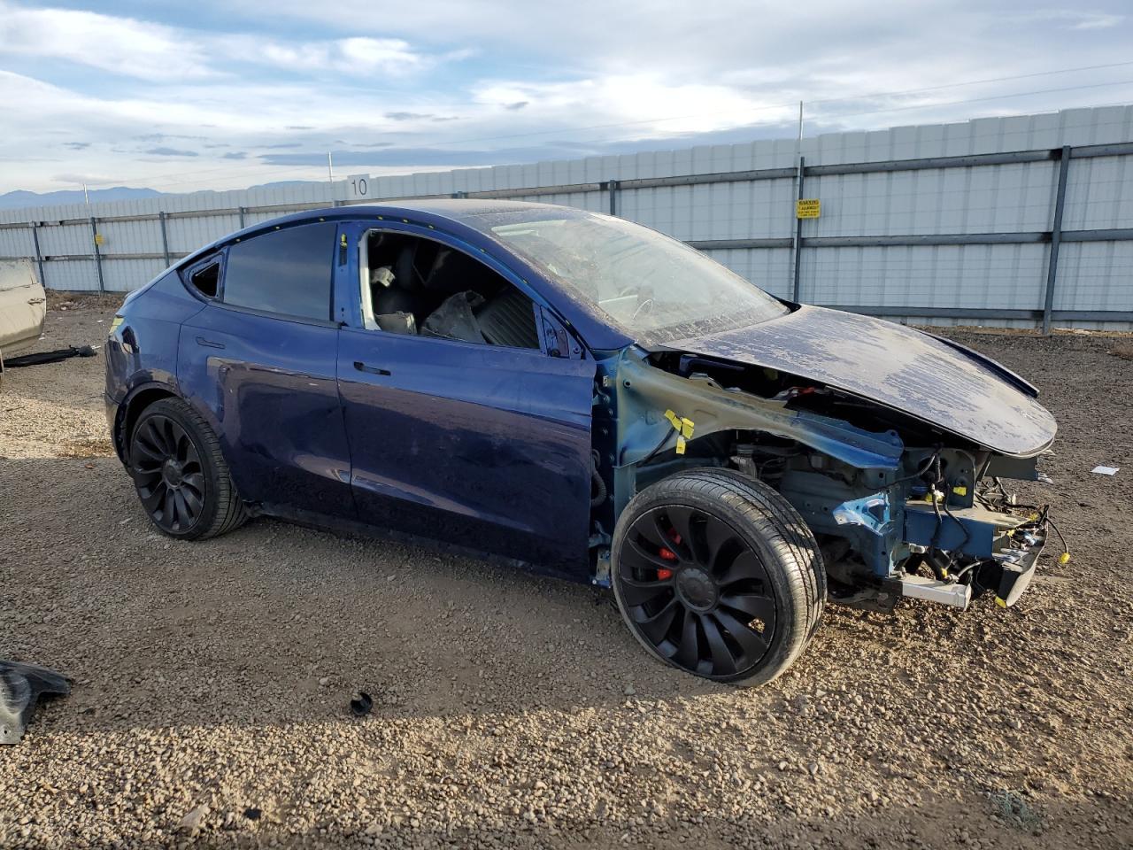 2022 TESLA MODEL Y - Image 4