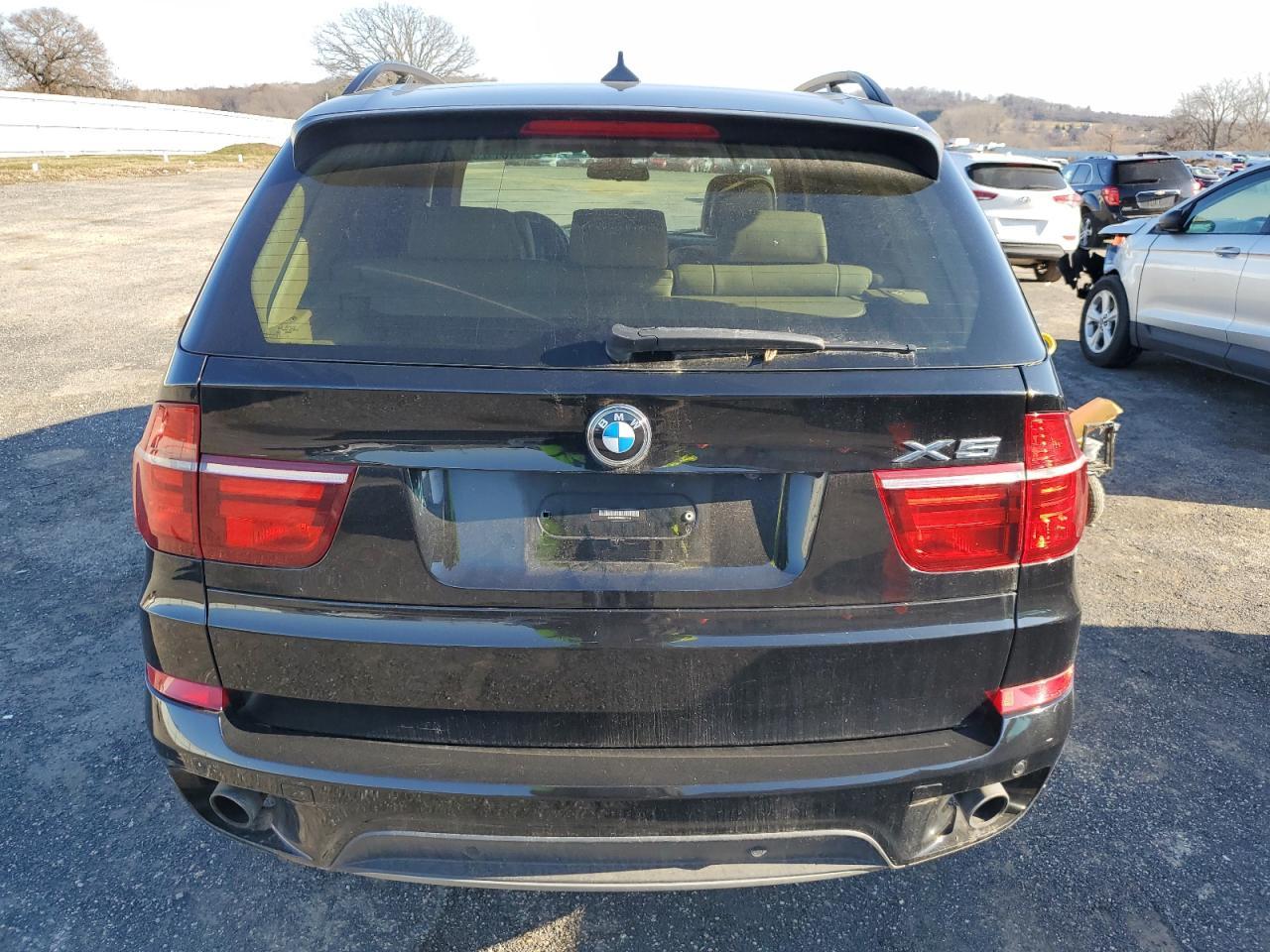2013 BMW X5 XDRIVE3 - Image 6