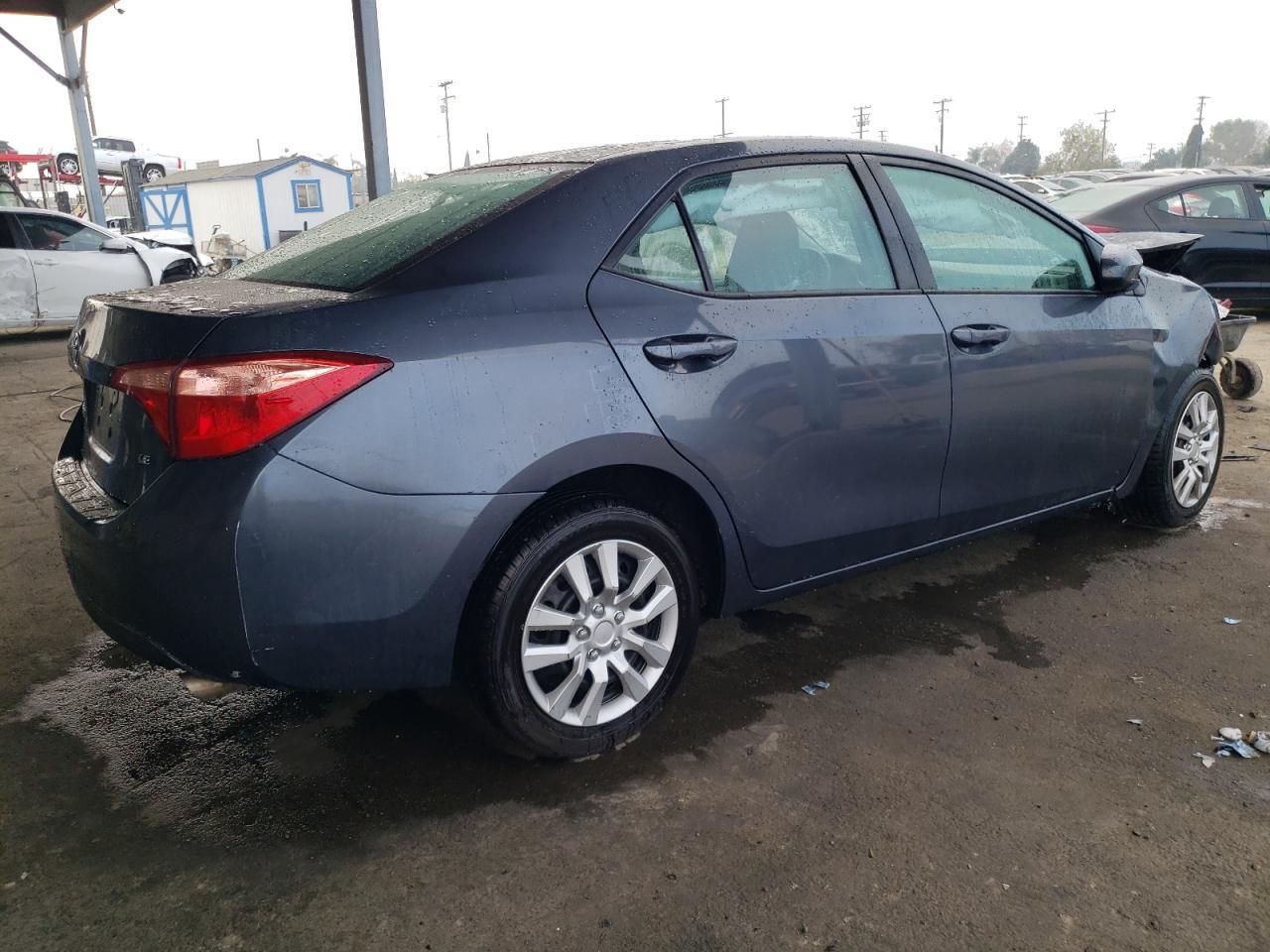 2018 TOYOTA COROLLA L - Image 3