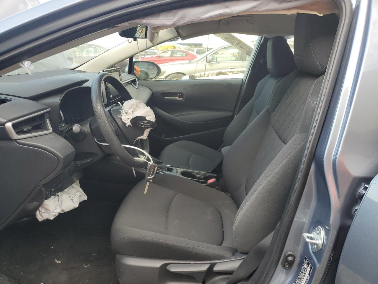 2021 TOYOTA COROLLA LE - Фото 7