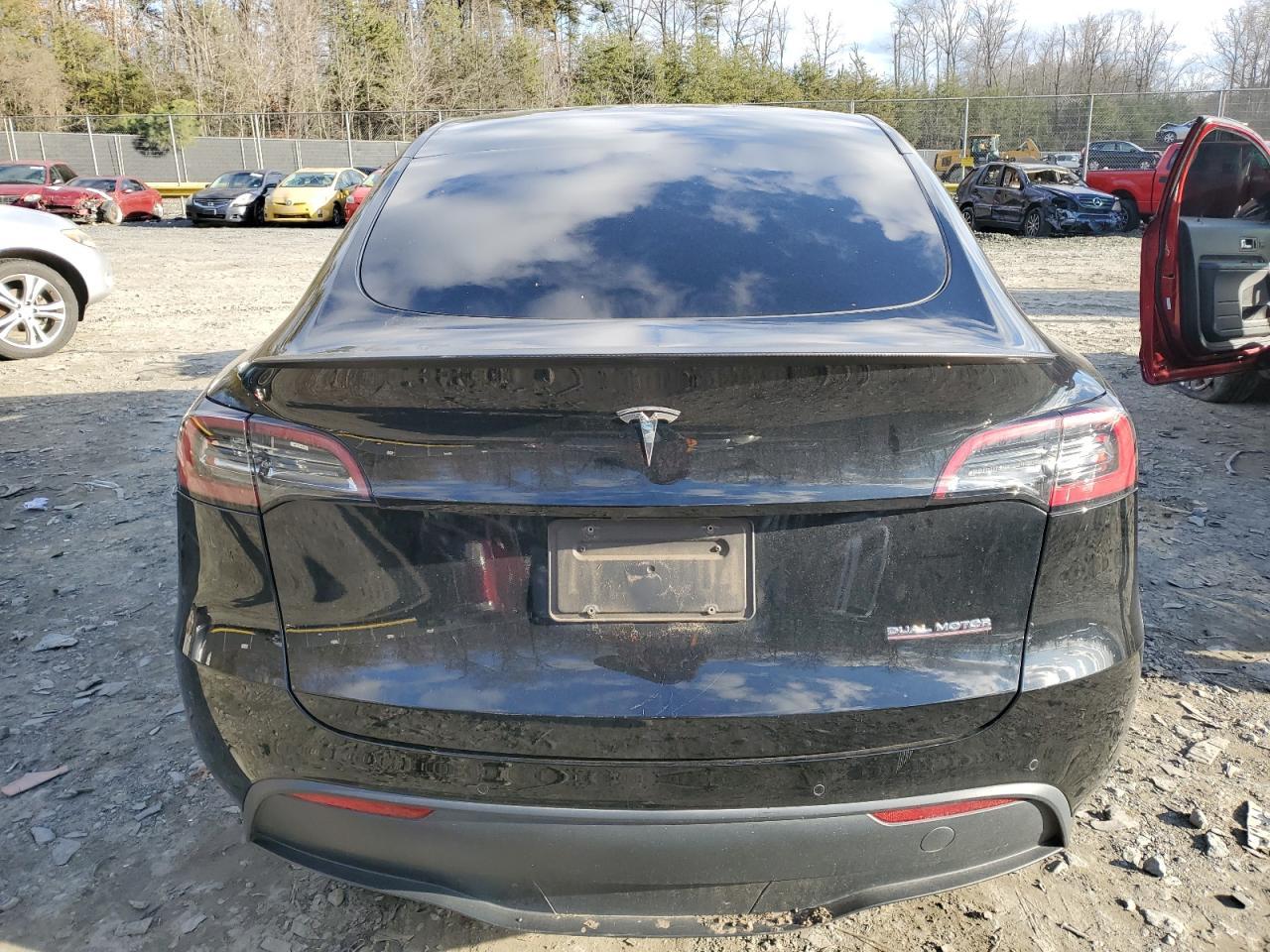 2022 TESLA MODEL Y - Image 6