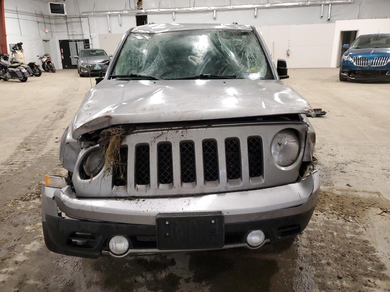 2016 JEEP PATRIOT LA - Фото 5