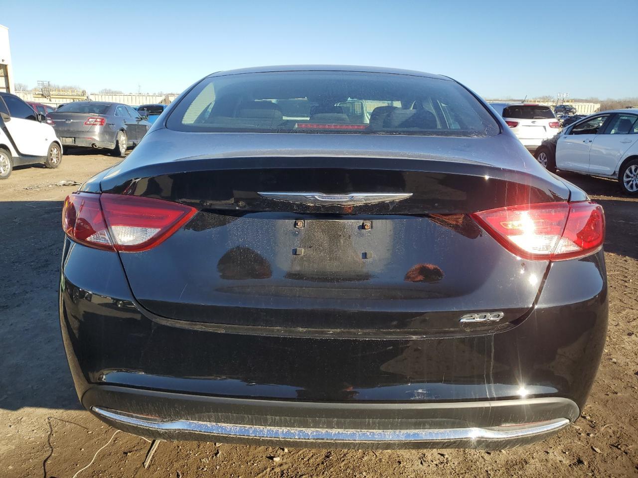 2015 CHRYSLER 200 LIMITE - Image 6