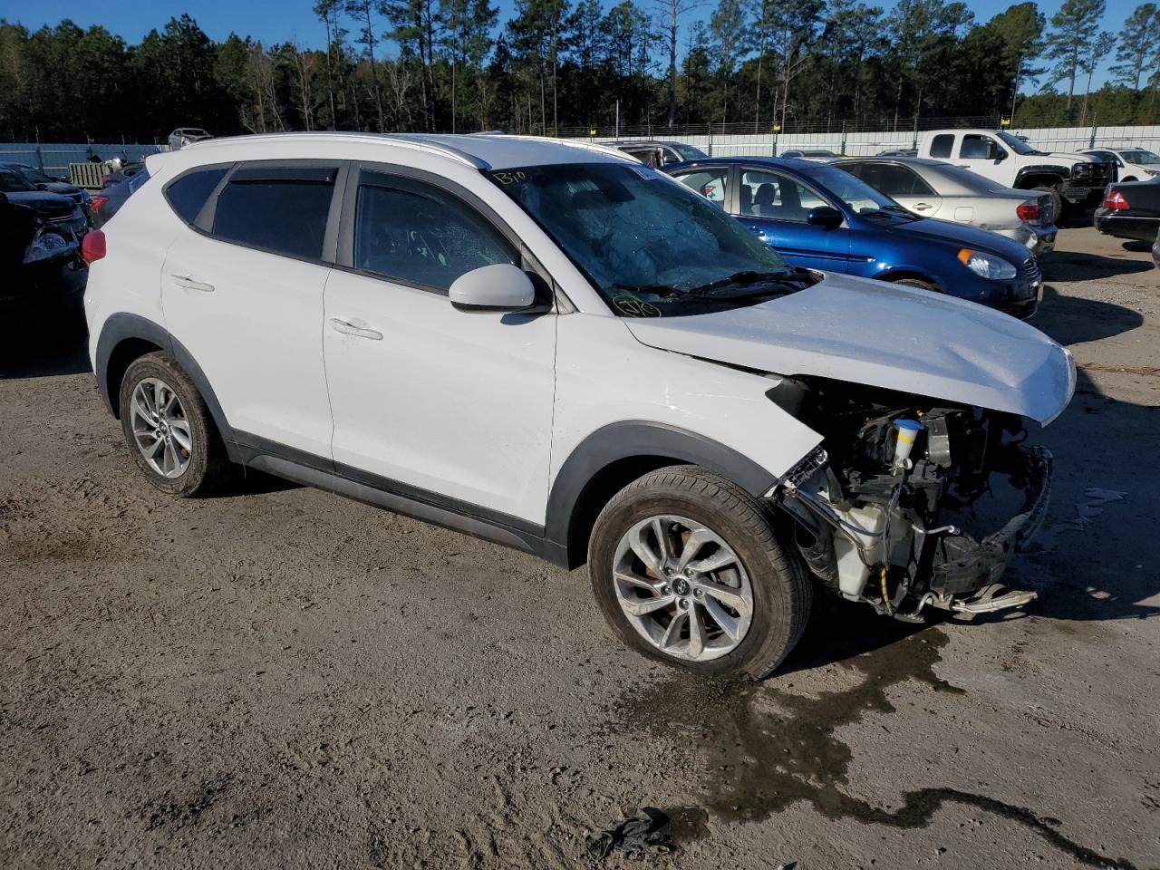 2016 HYUNDAI TUCSON LIM - Image 4