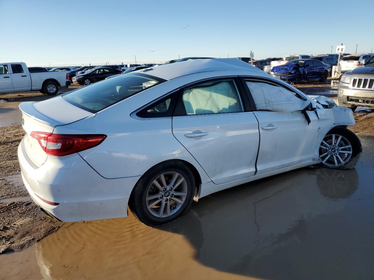 2017 HYUNDAI SONATA SE - Image 3