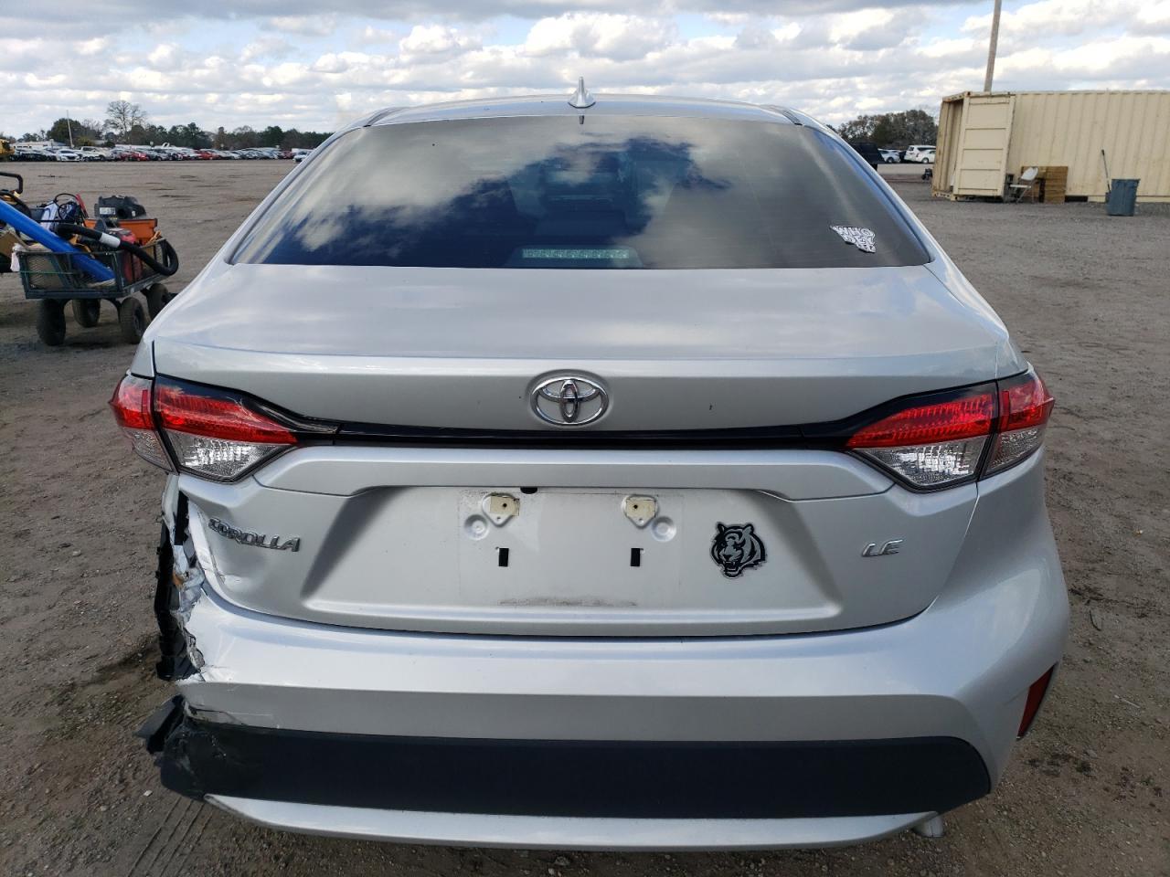 2021 TOYOTA COROLLA LE - Image 6