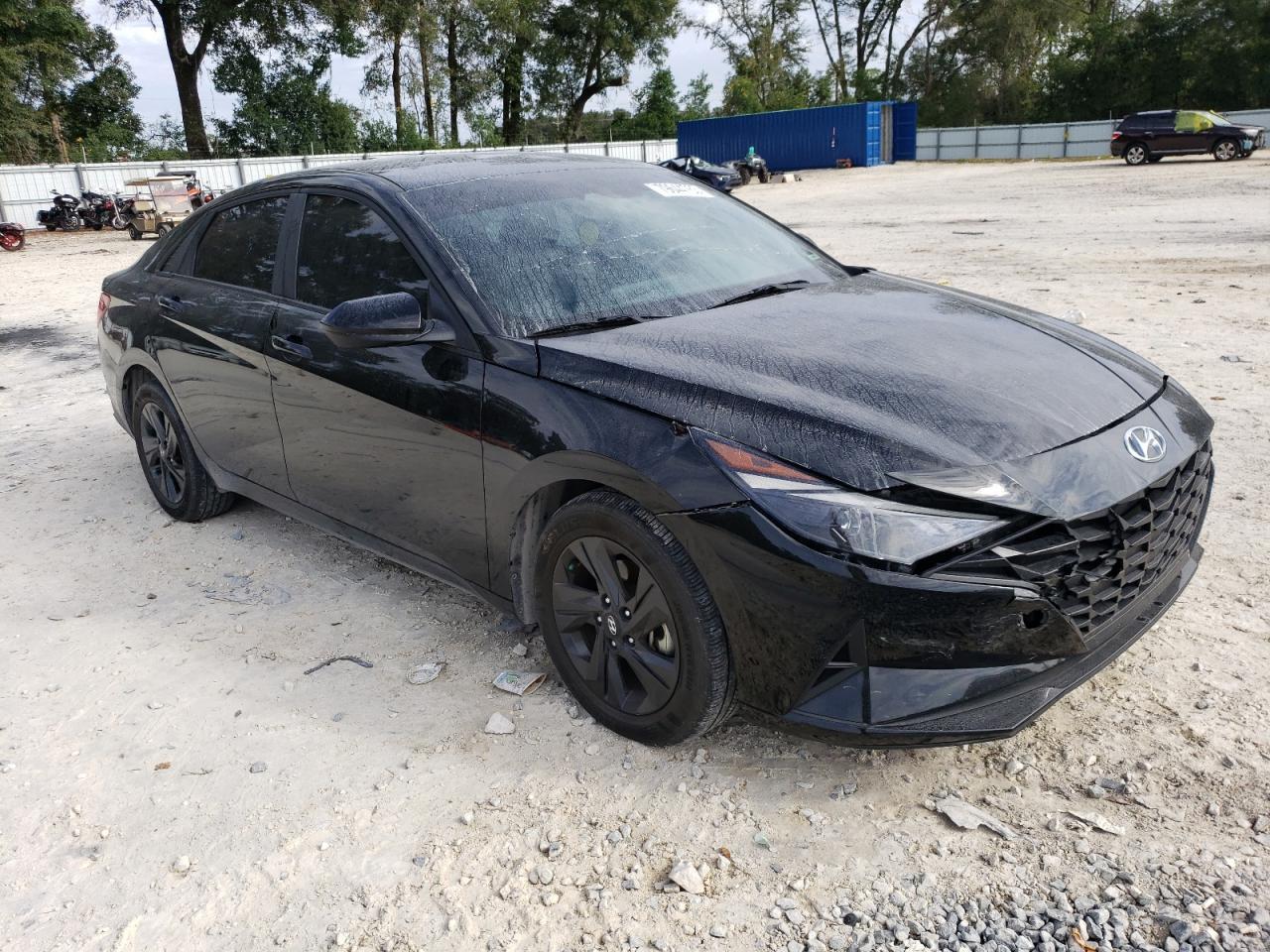 2022 HYUNDAI ELANTRA SE - Фото 4