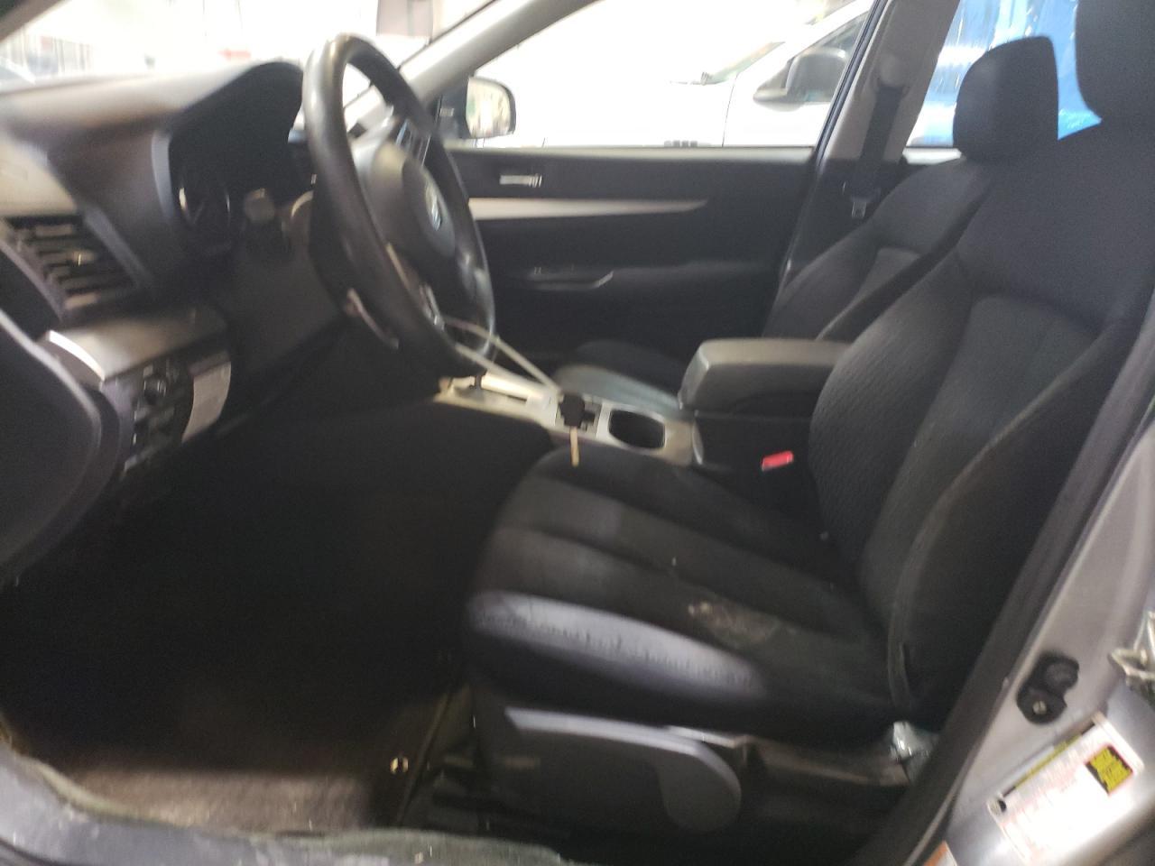 2012 SUBARU LEGACY 2.5 - Image 7