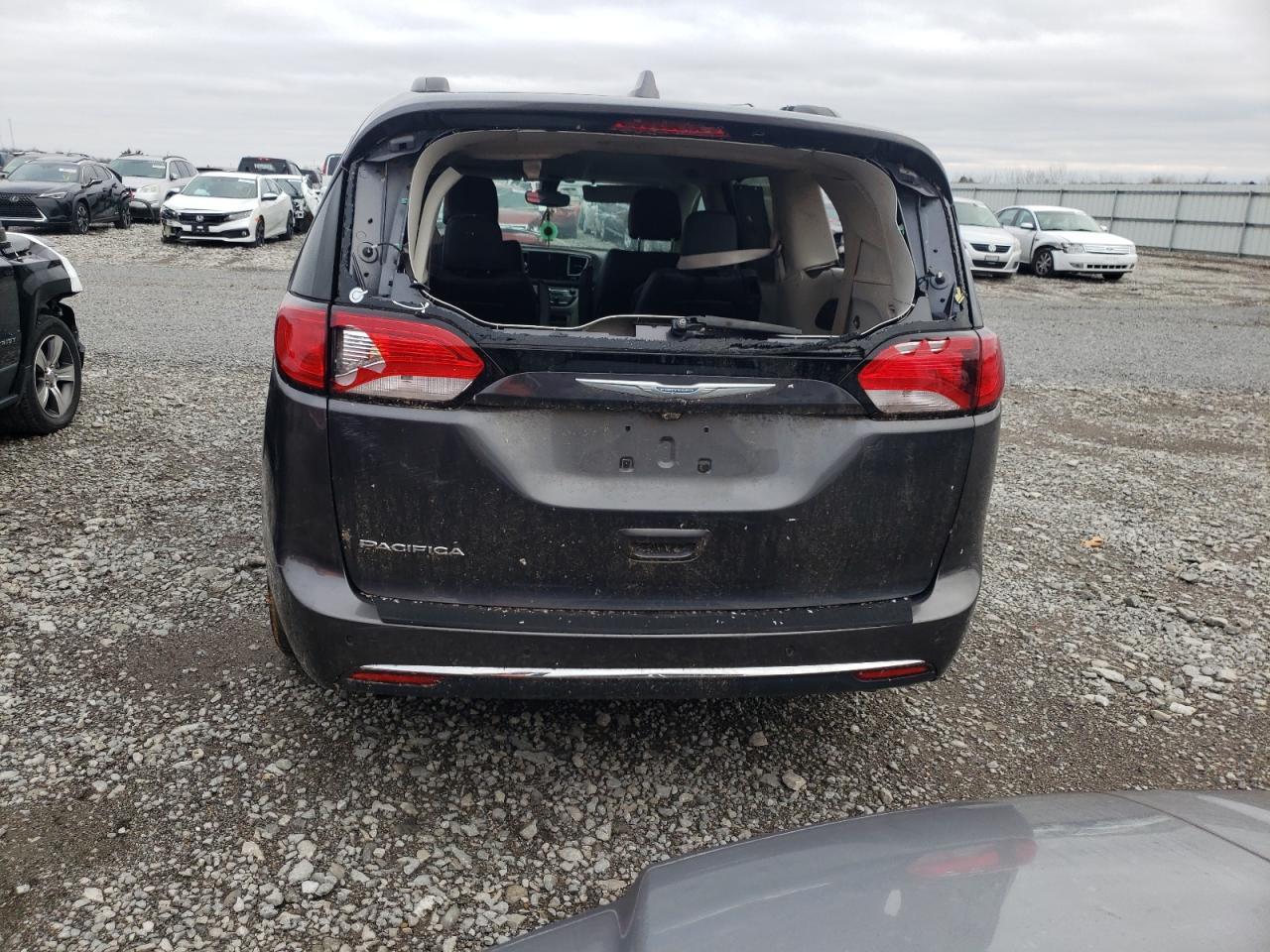 2017 CHRYSLER PACIFICA T - Image 6