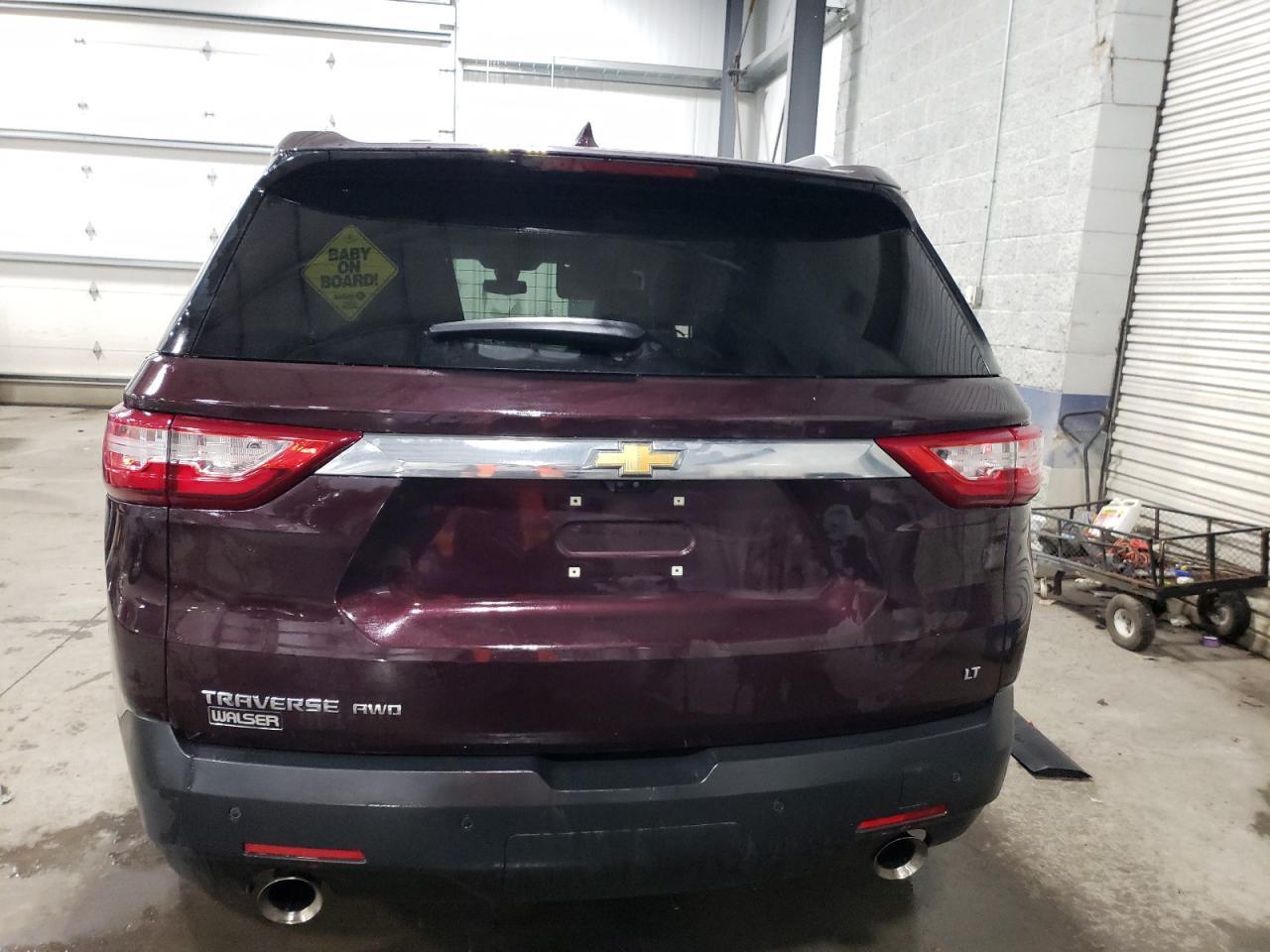 2018 CHEVROLET TRAVERSE L - Фото 6