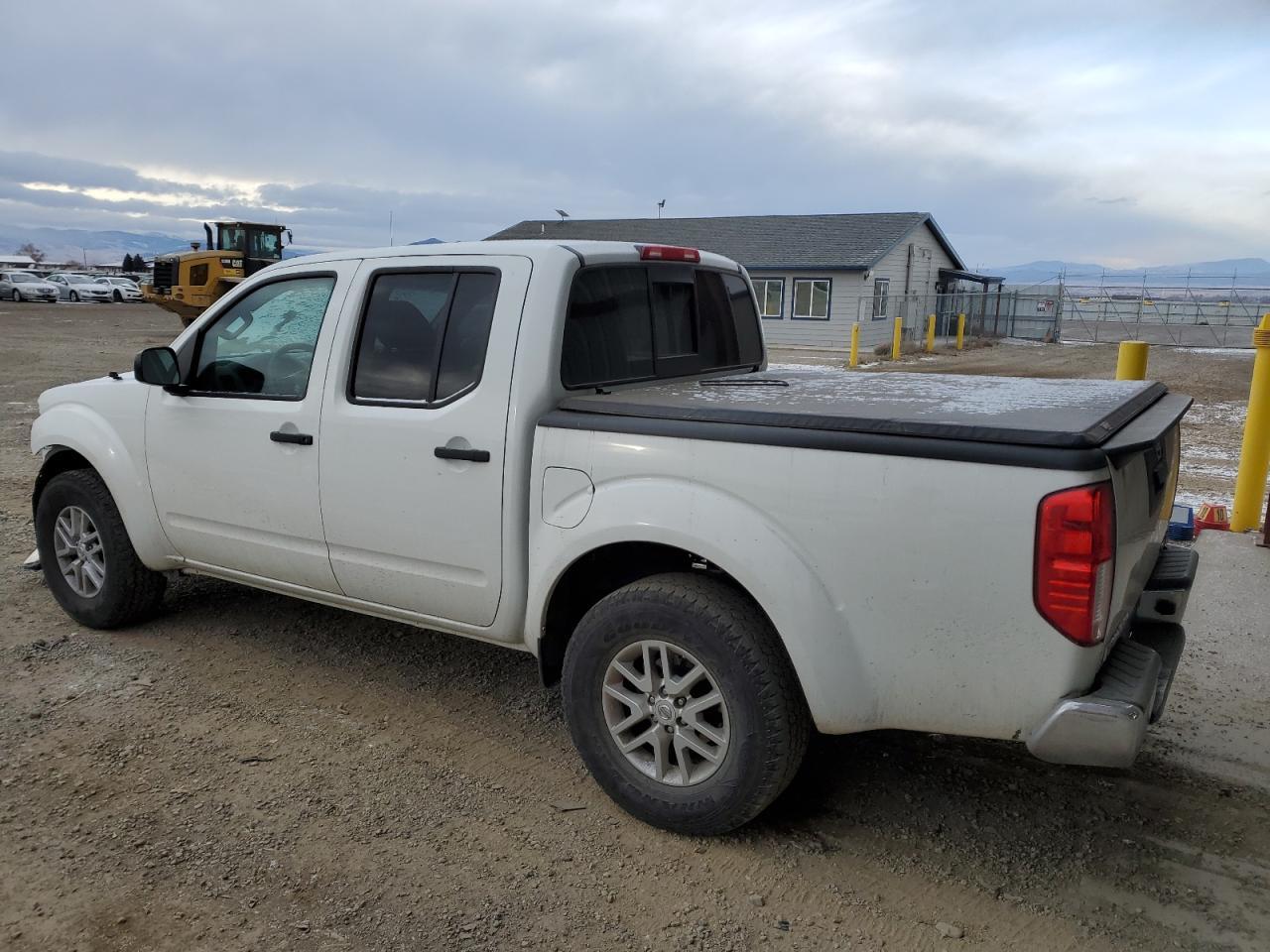 2016 NISSAN FRONTIER S - Image 2