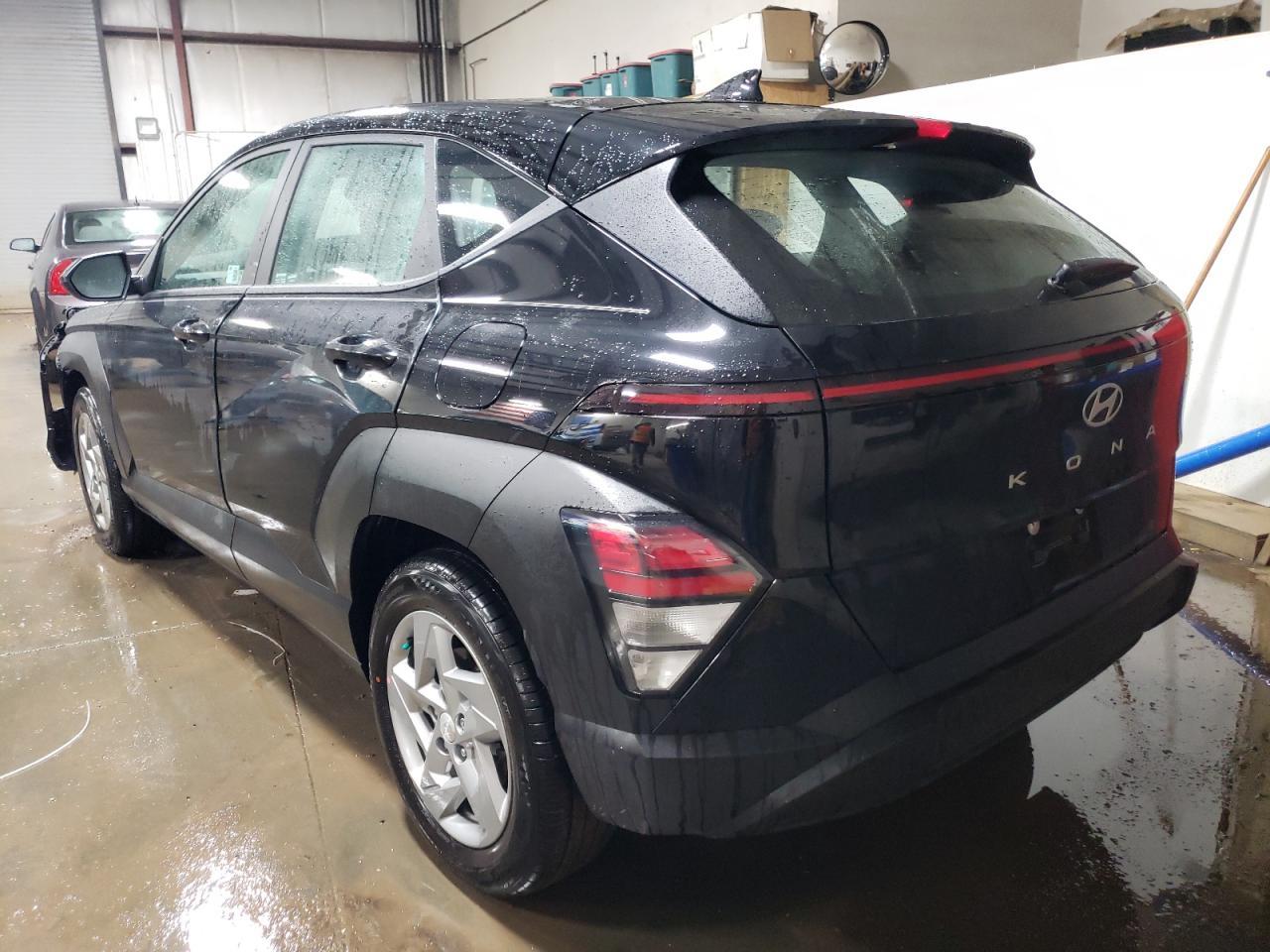 2024 HYUNDAI KONA SE - Фото 2