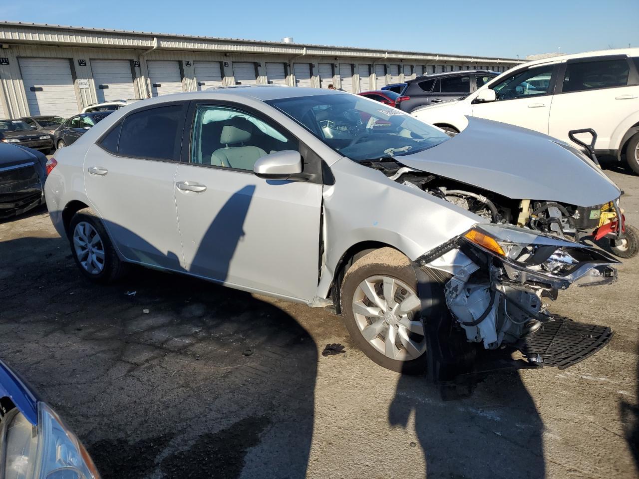 2015 TOYOTA COROLLA L - Фото 4