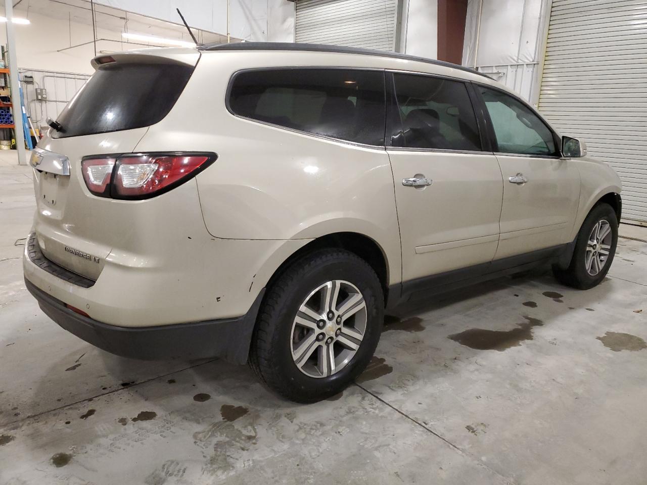 2015 CHEVROLET TRAVERSE L - Фото 3