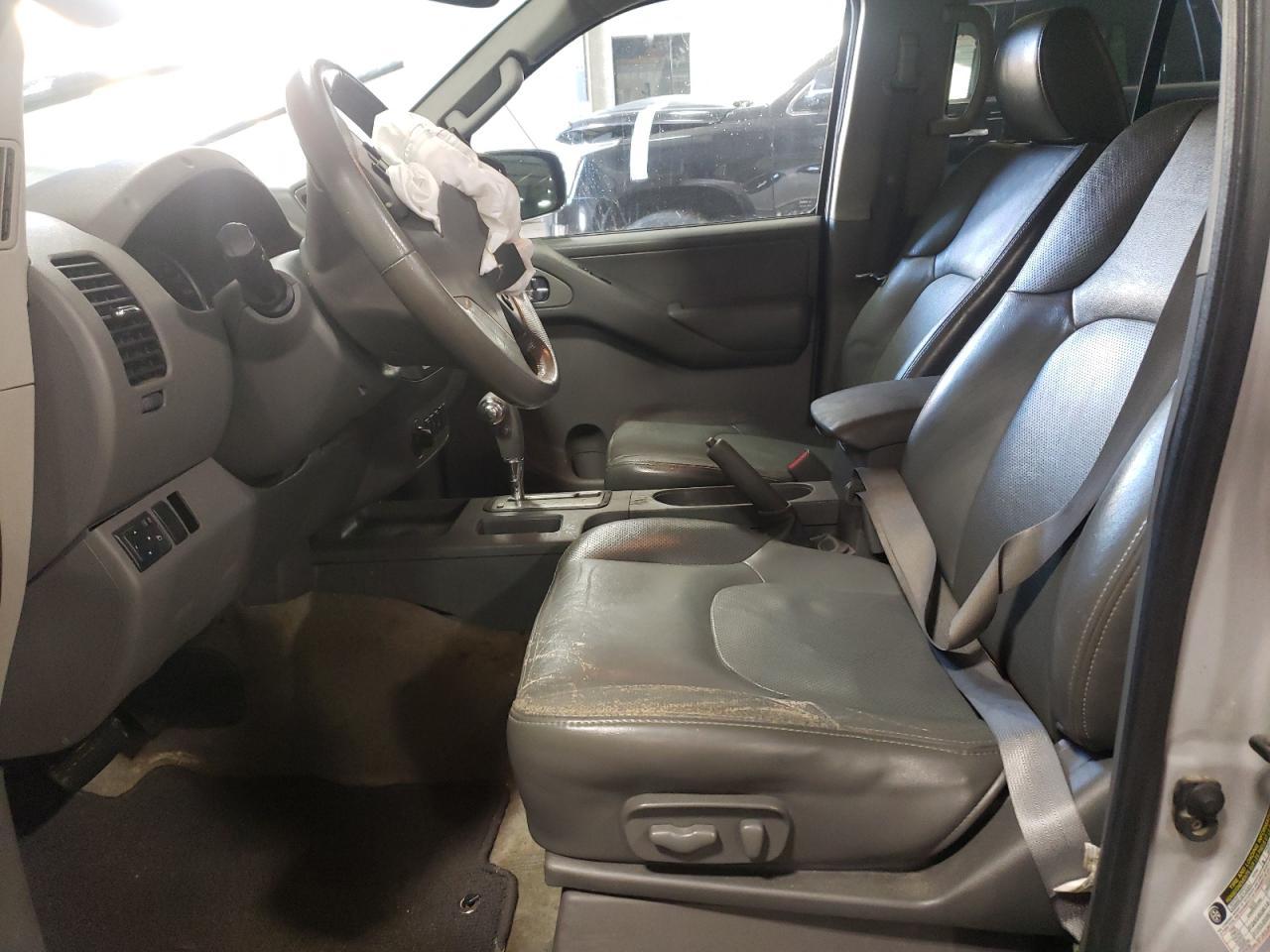 2012 NISSAN FRONTIER S - Фото 7