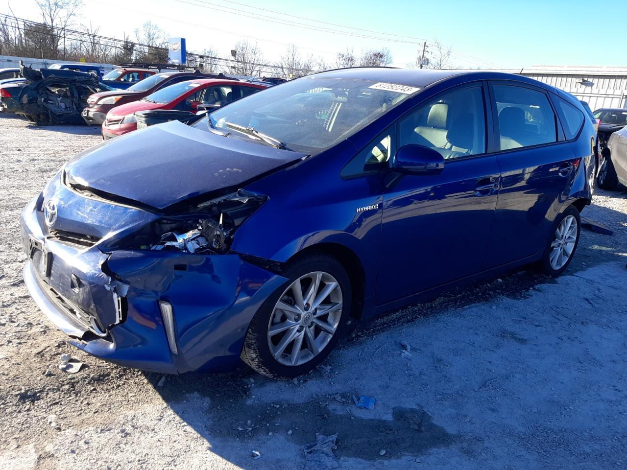 2013 TOYOTA PRIUS V car image