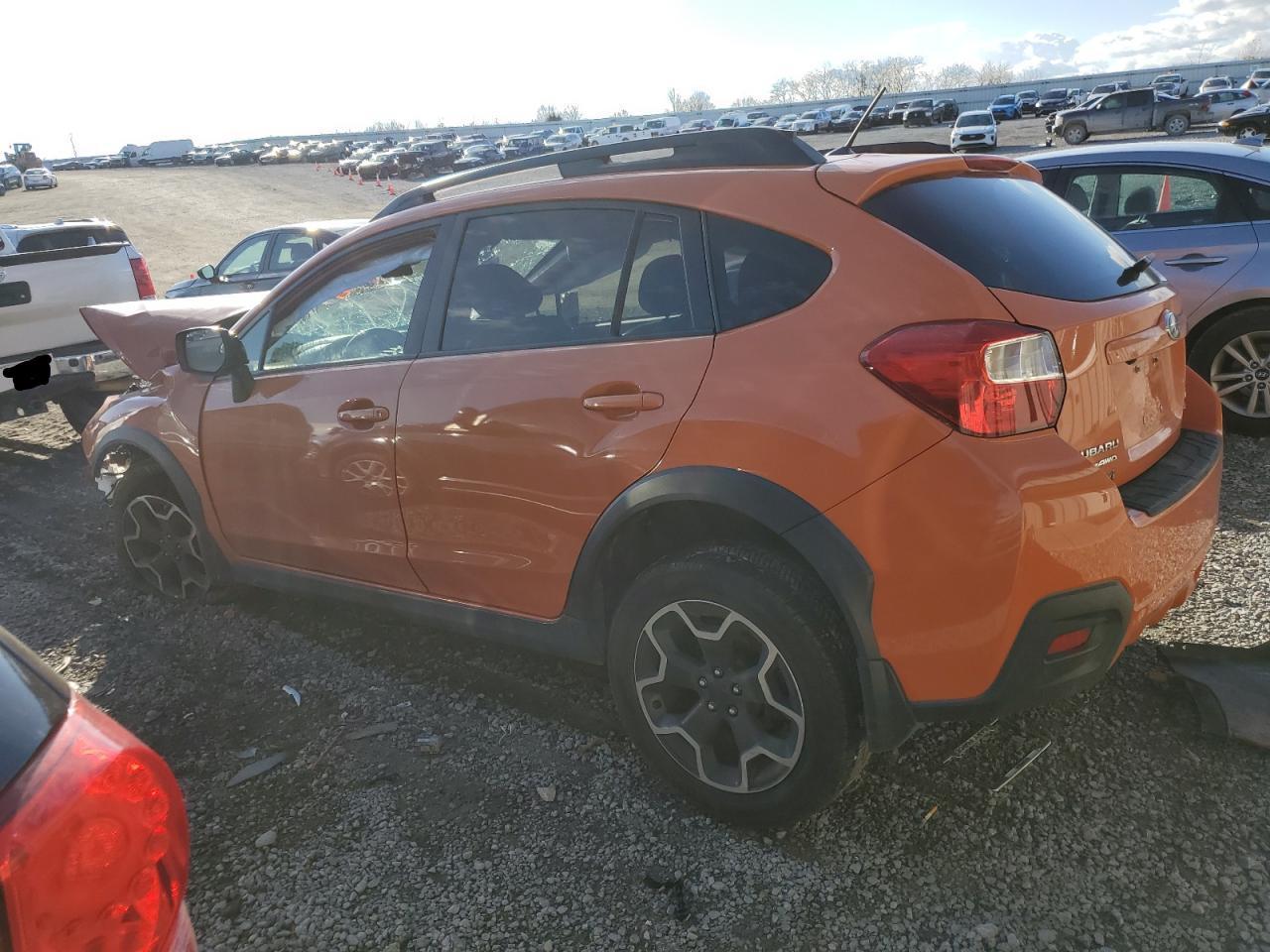 2014 SUBARU XV CROSSTR - Image 2