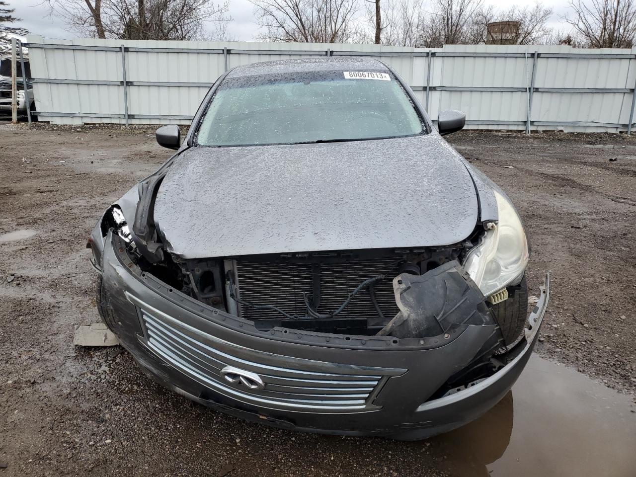 2011 INFINITI G37 - Image 5