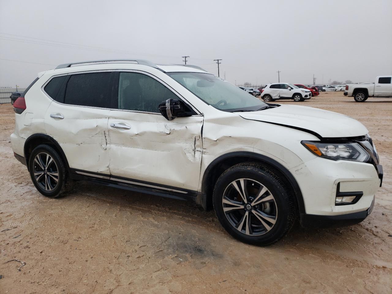2018 NISSAN ROGUE S - Фото 4