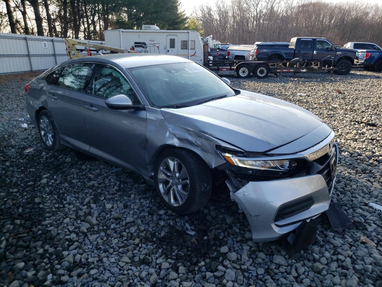 2018 HONDA ACCORD LX - Image 4