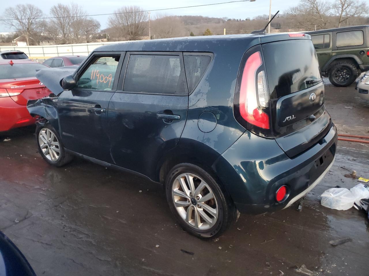 2019 KIA SOUL + - Image 2