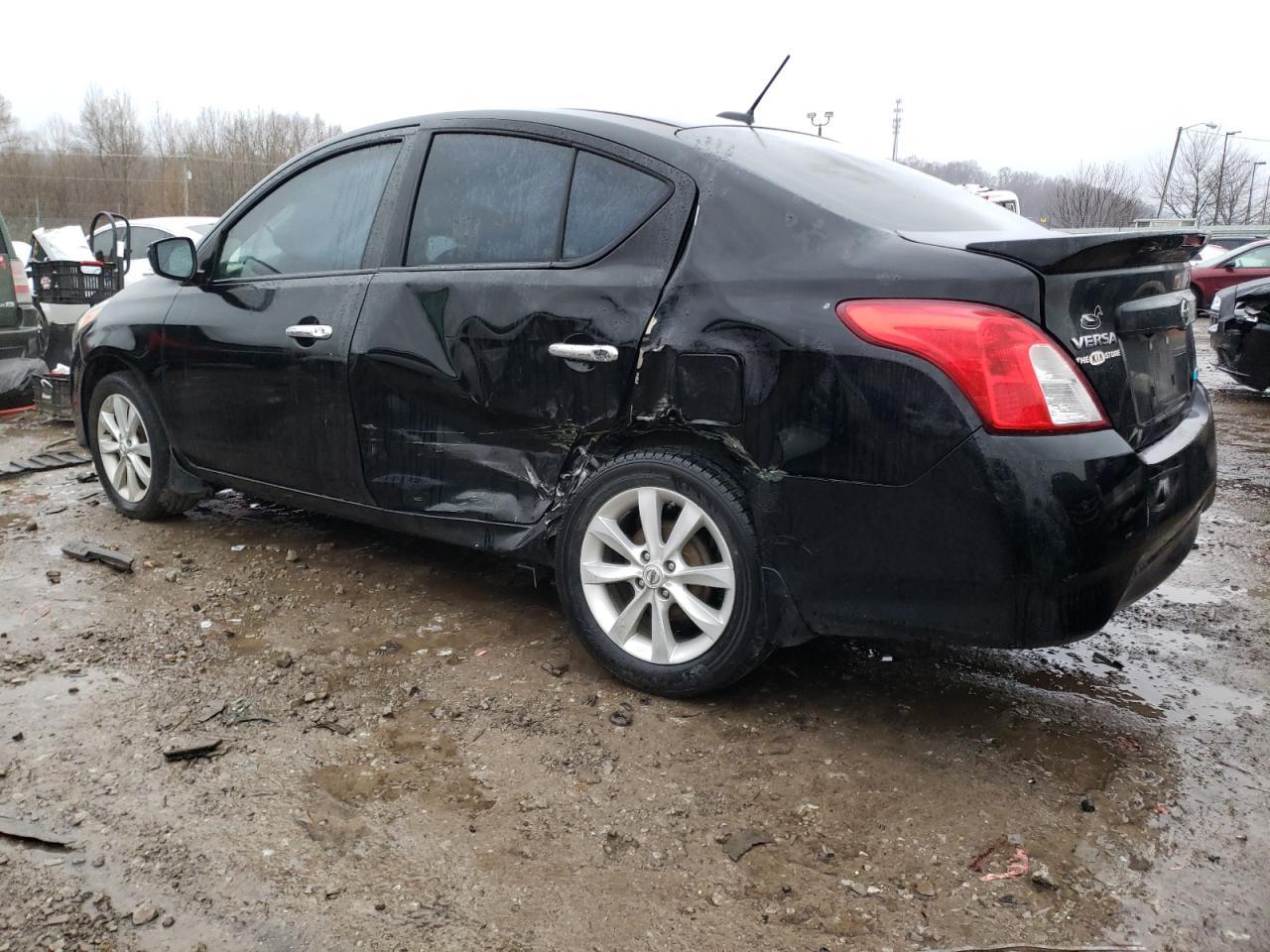 2016 NISSAN VERSA S - Фото 2
