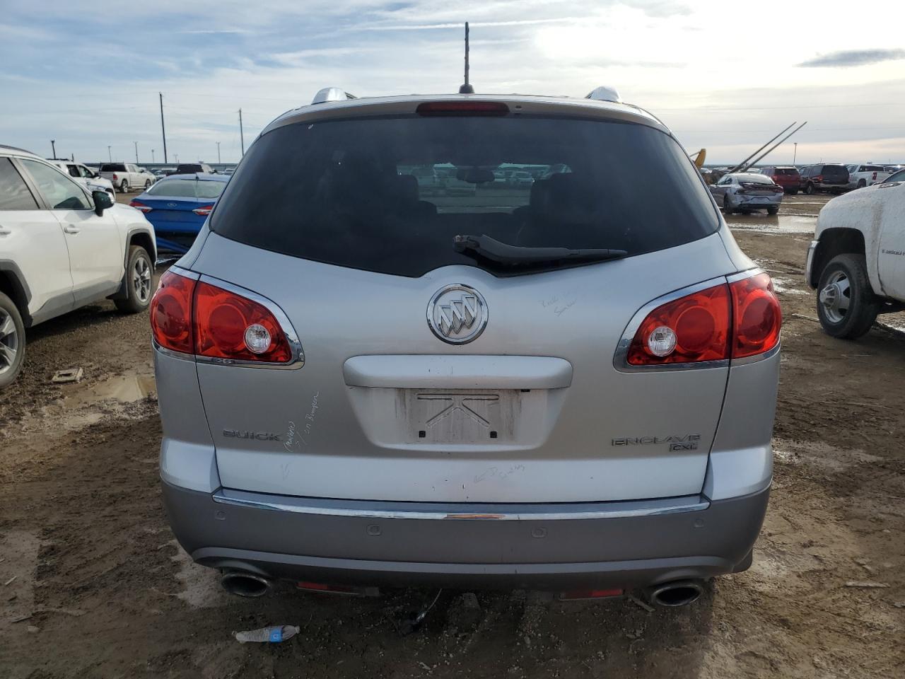 2011 BUICK ENCLAVE - Фото 6