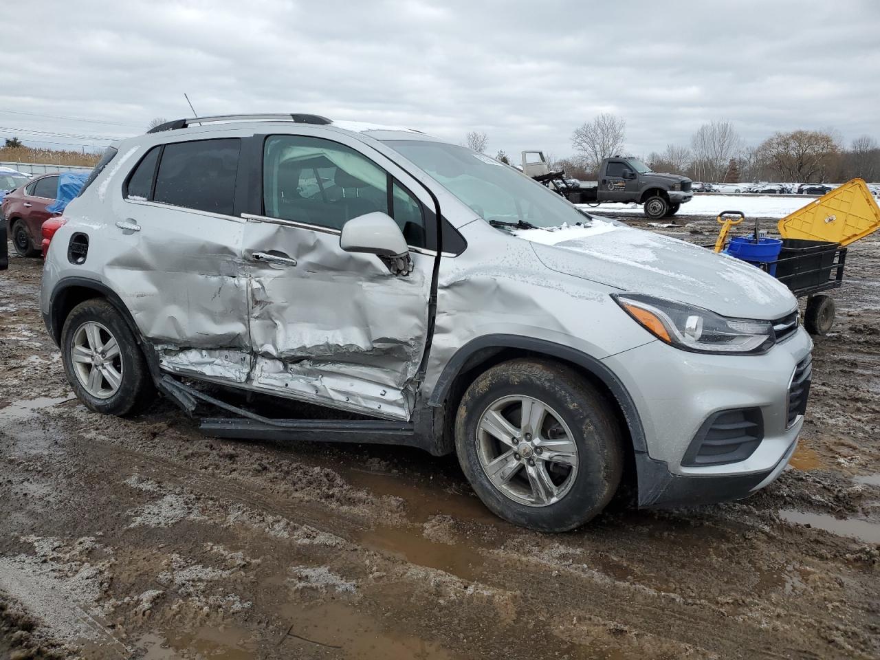 2019 CHEVROLET TRAX 1LT - Фото 4