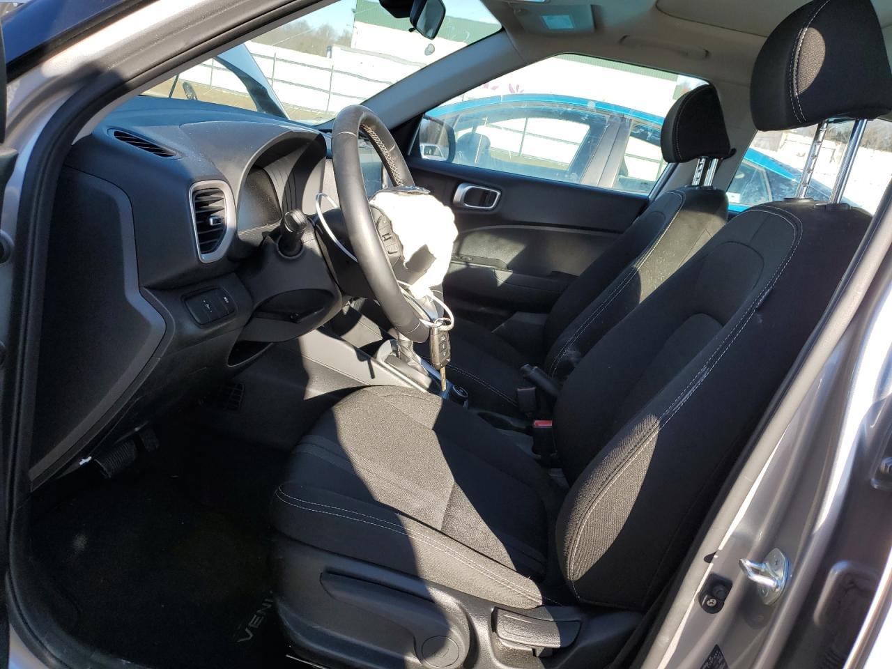 2023 HYUNDAI VENUE SEL - Image 7