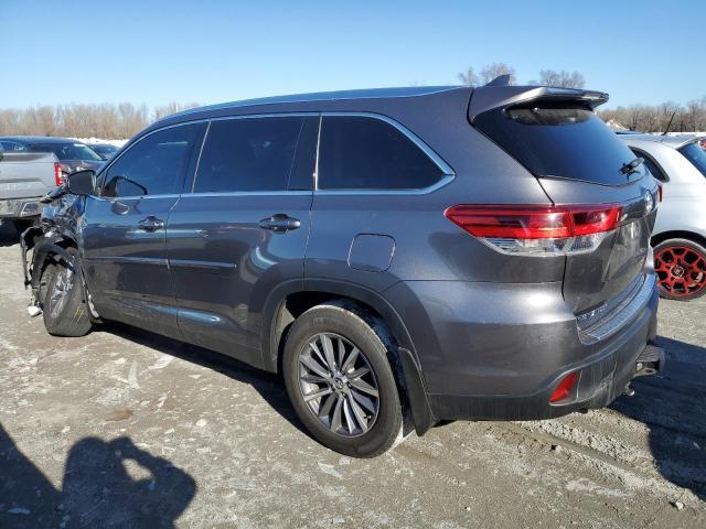 2019 Toyota Highlander Se - Image 2