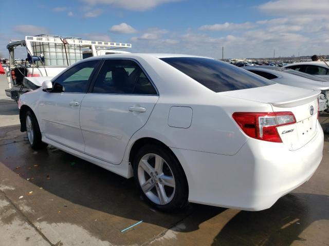 2014 Toyota Camry L - Фото 2