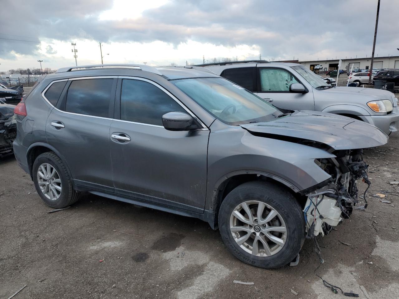 2018 NISSAN ROGUE S - Фото 4