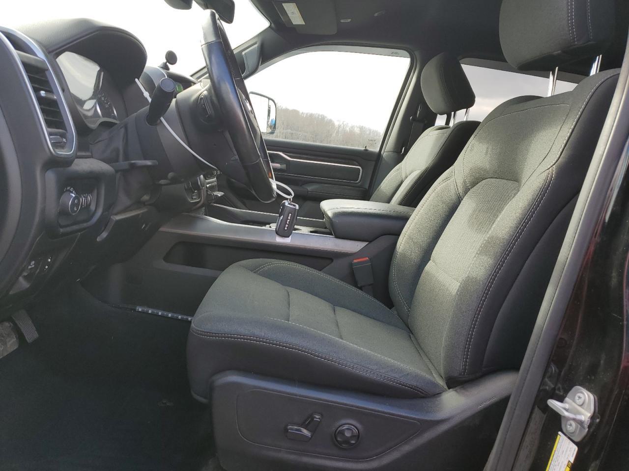 2019 RAM 1500 BIG H - Фото 7