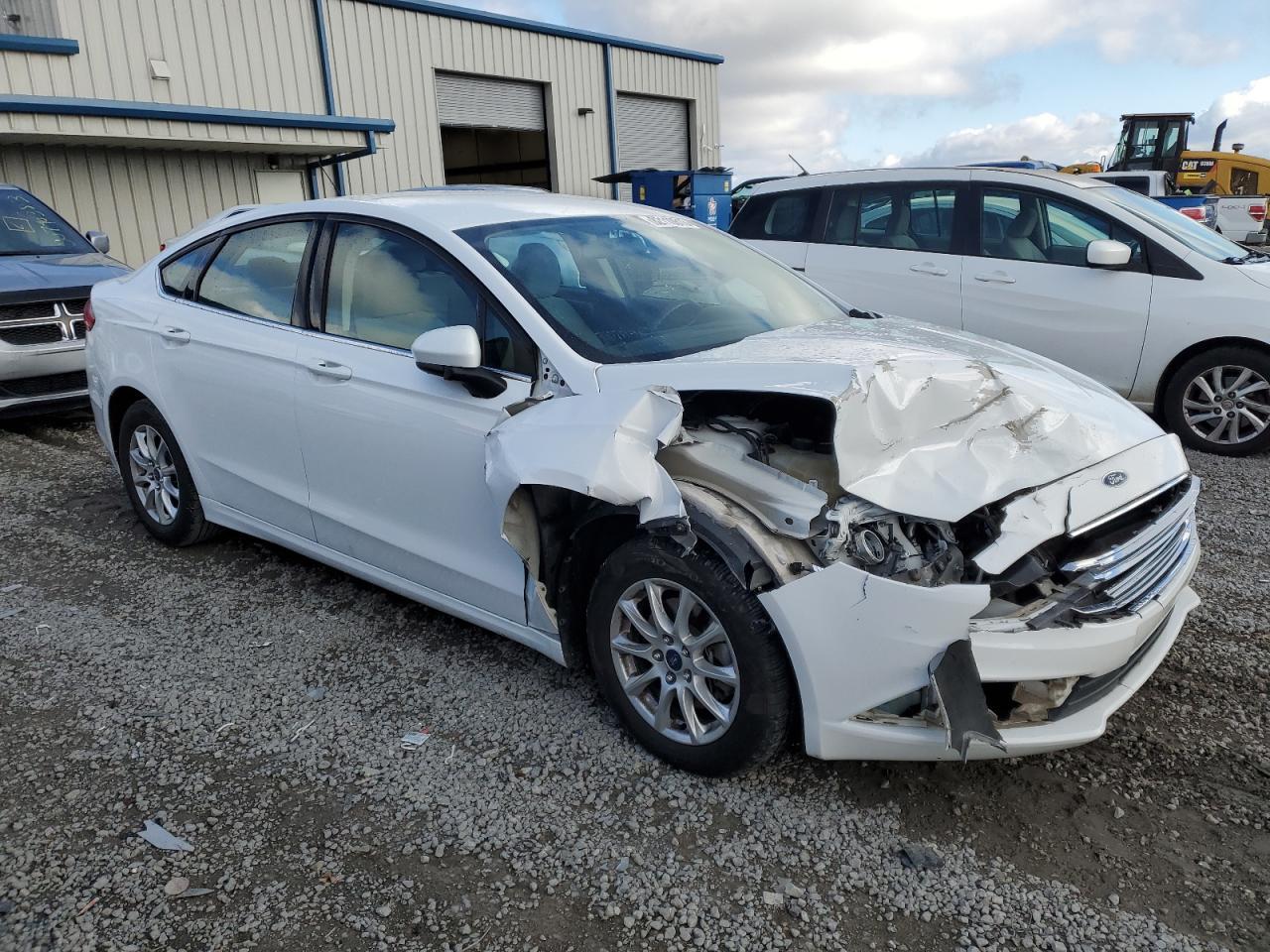 2017 FORD FUSION S - Фото 4