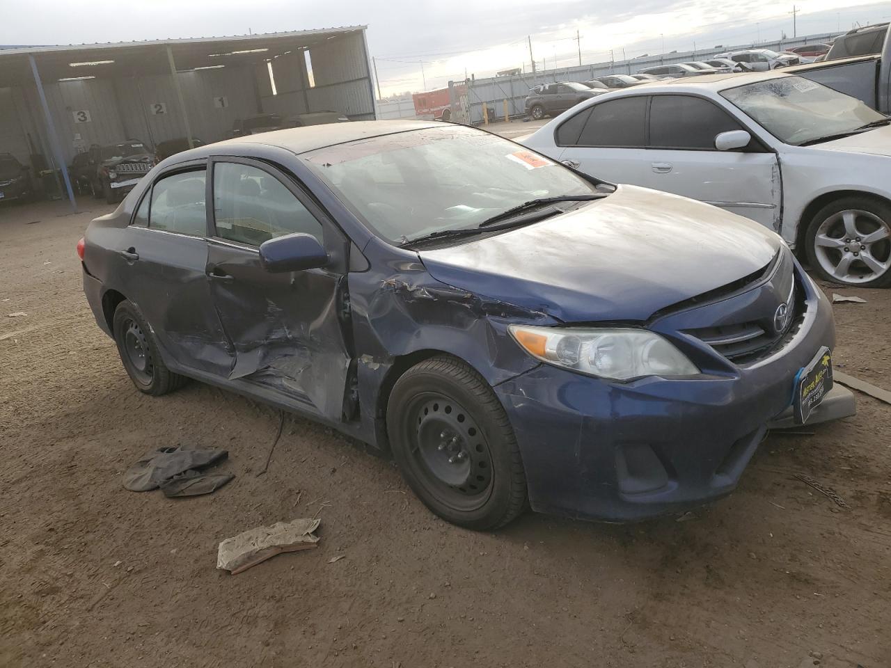 2013 TOYOTA COROLLA BA - Фото 4