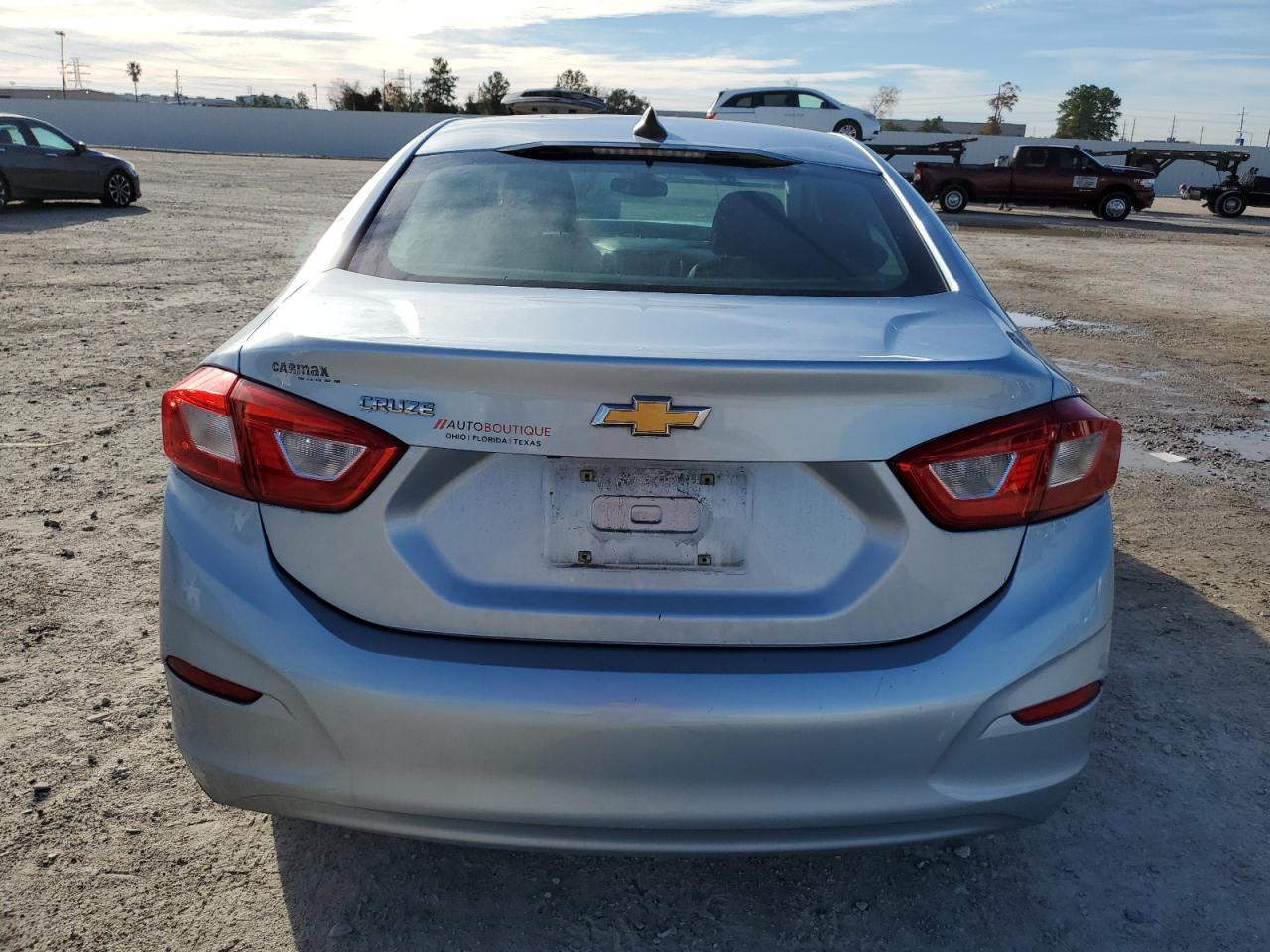 2017 CHEVROLET CRUZE LS - Фото 6
