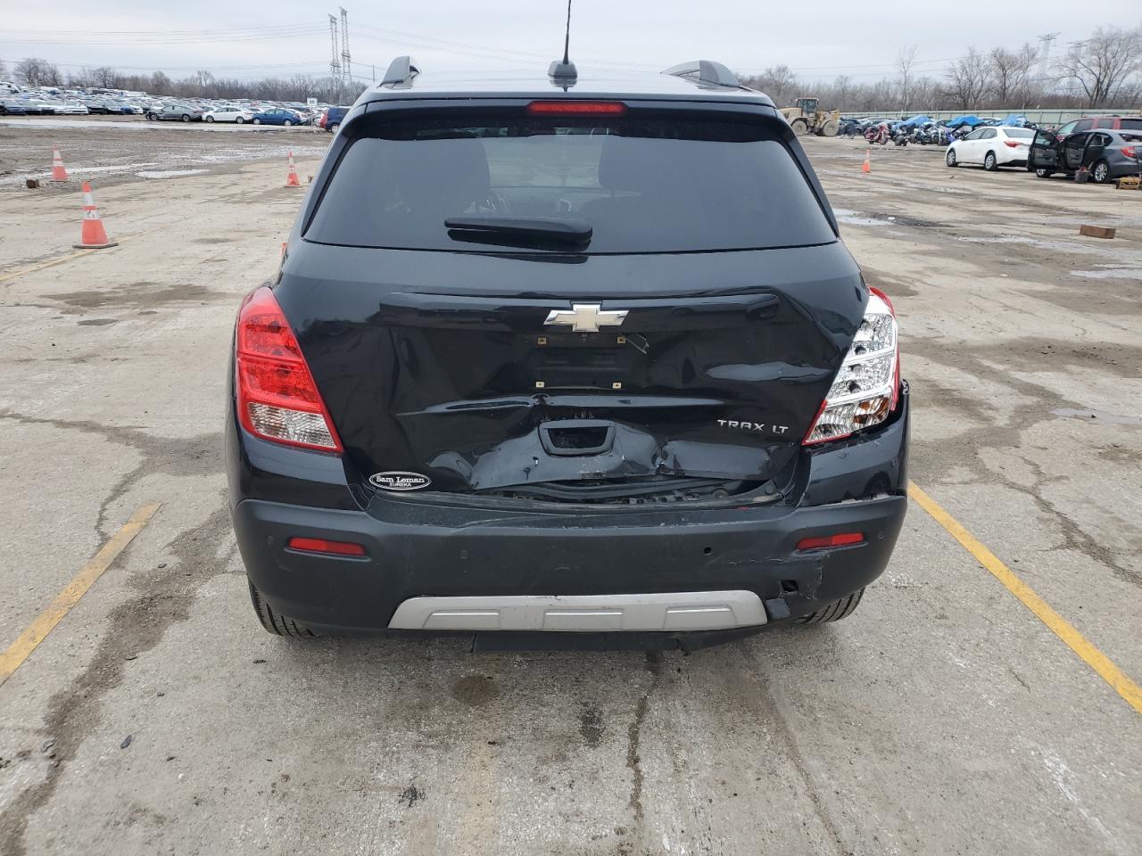 2015 CHEVROLET TRAX 1LT - Фото 6