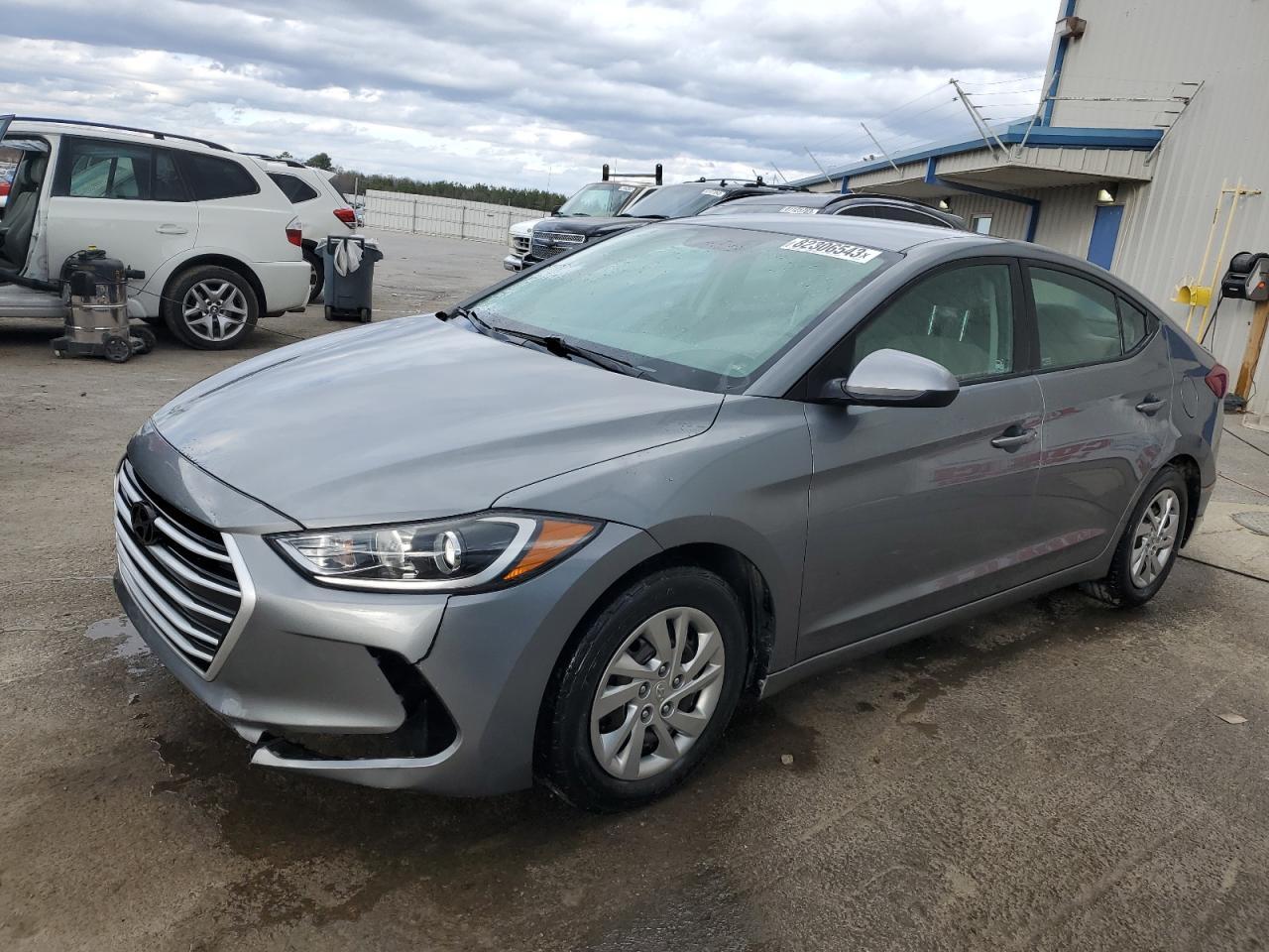 2018 HYUNDAI ELANTRA SE