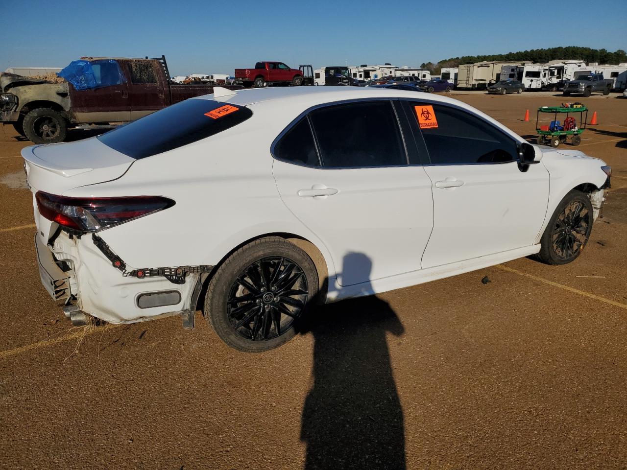 2021 TOYOTA CAMRY SE - Image 3