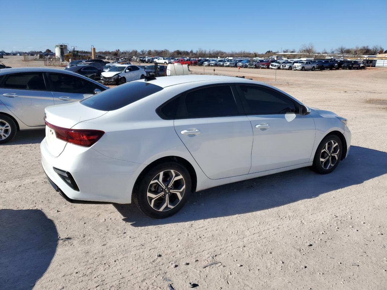 2020 KIA FORTE FE - Image 3