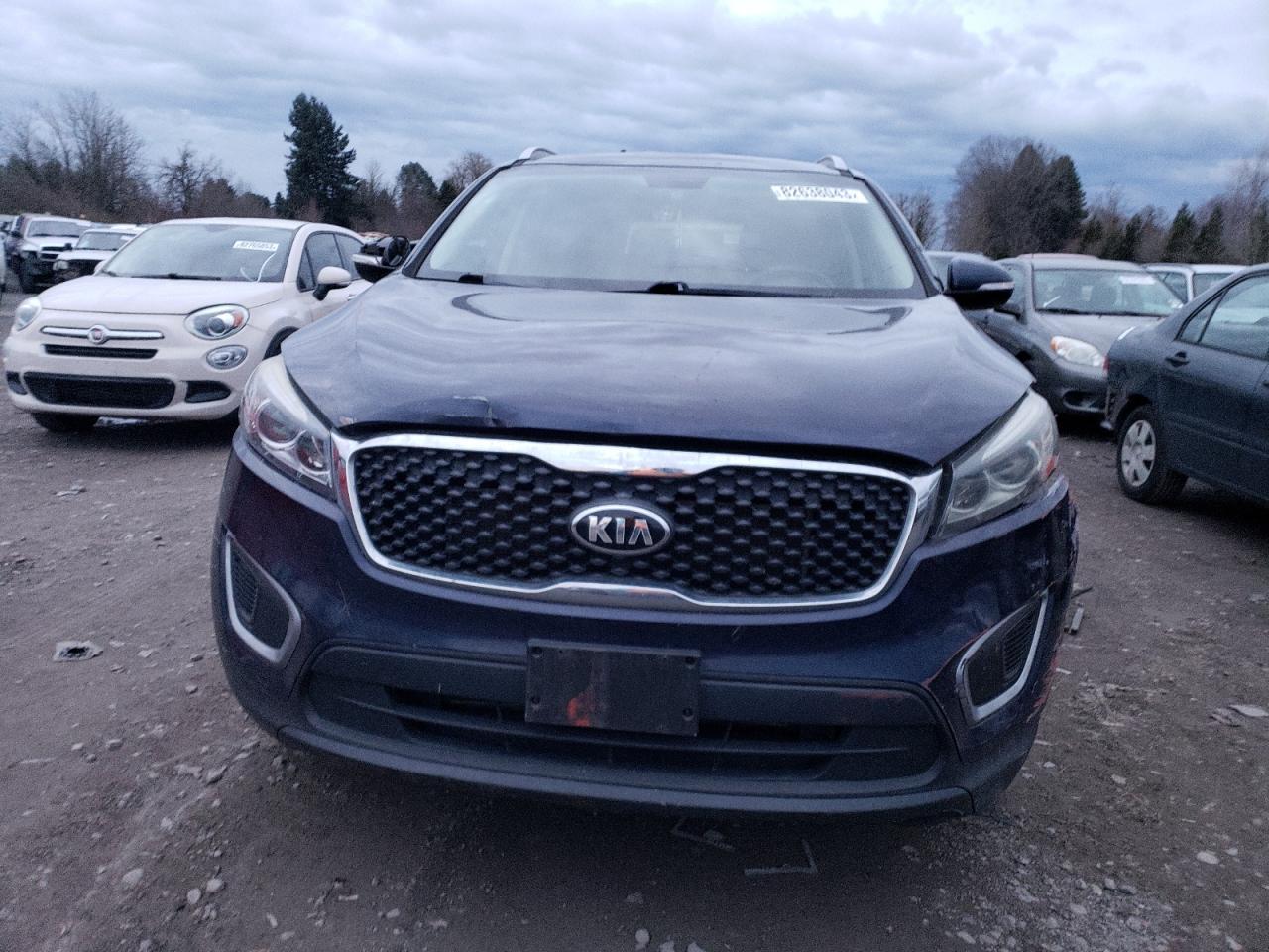 2016 KIA SORENTO LX - Image 5