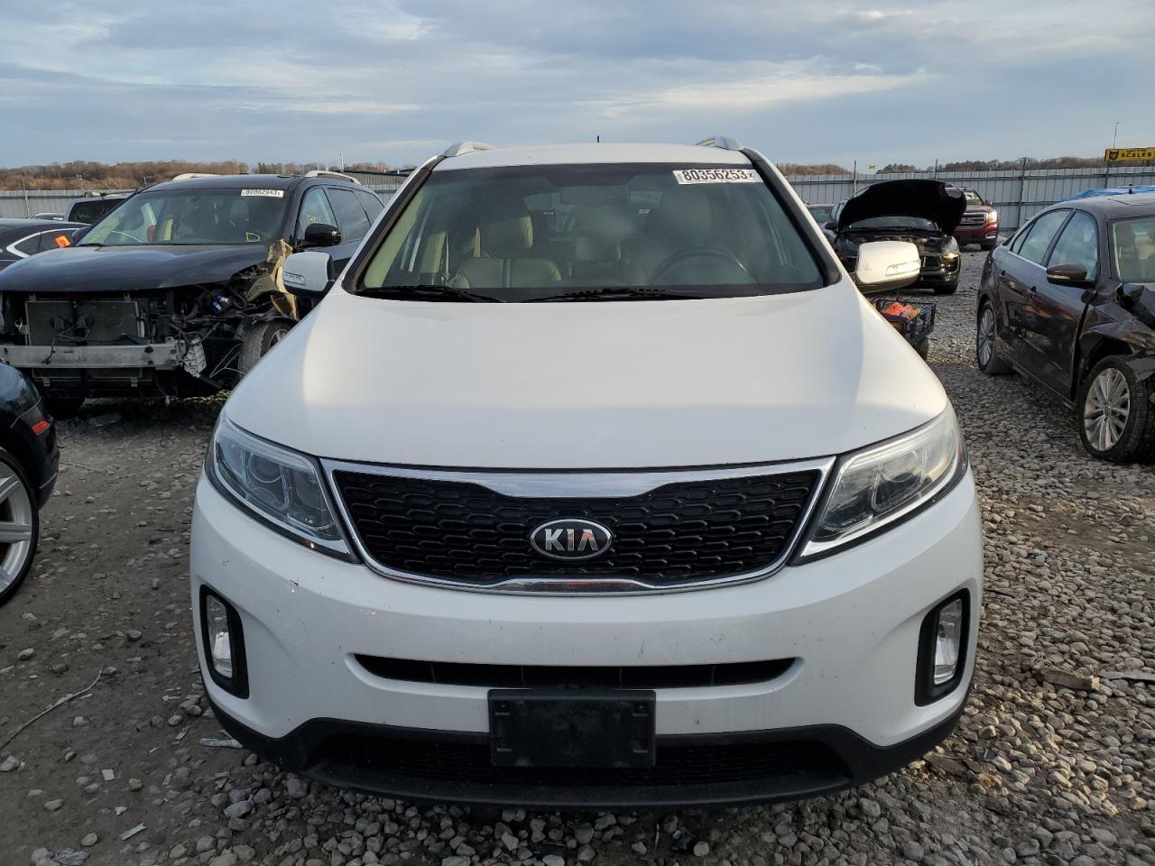 2015 KIA SORENTO LX - Image 5