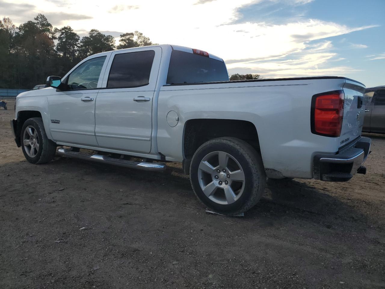 2016 CHEVROLET SILVERADO - Image 2